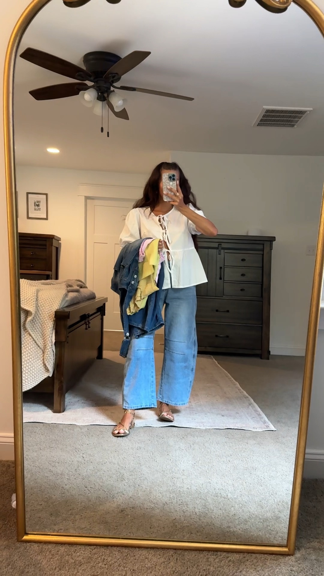 As we head into fall I had to grab a few new pieces! Whether you’re looking for perfect layering staples or a transitional piece these are PERFECT! Mom + postpartum friendly! 