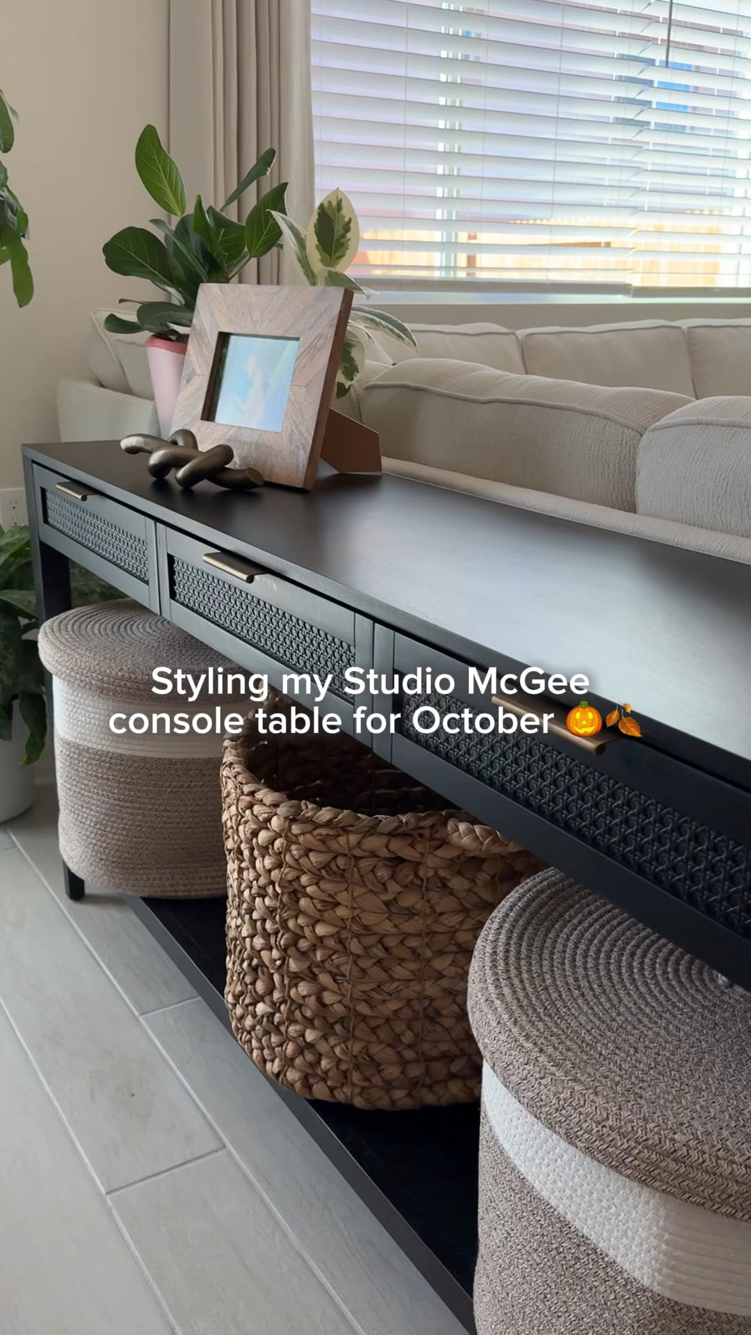 Styled my Studio McGee console for October 🍂🎃 This should transition well into November…then it’s time for the BEST time of the year styling ✨🎄

Studio McGee, Target, threshold, fall styling, fall decor

#LTKHome #LTKSeasonal #LTKHoliday