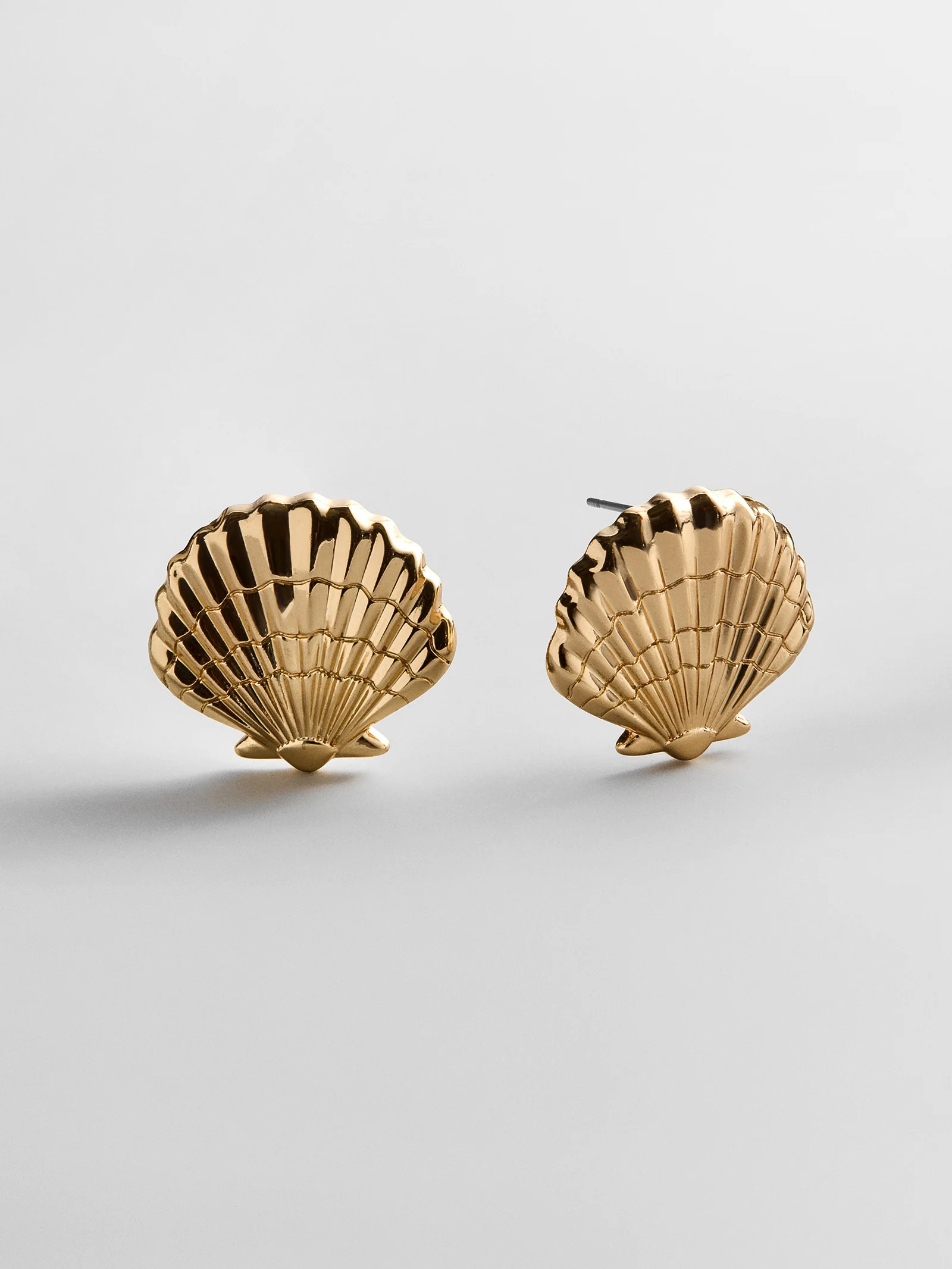Marina Gold Seashell Earrings - Gold | BaubleBar