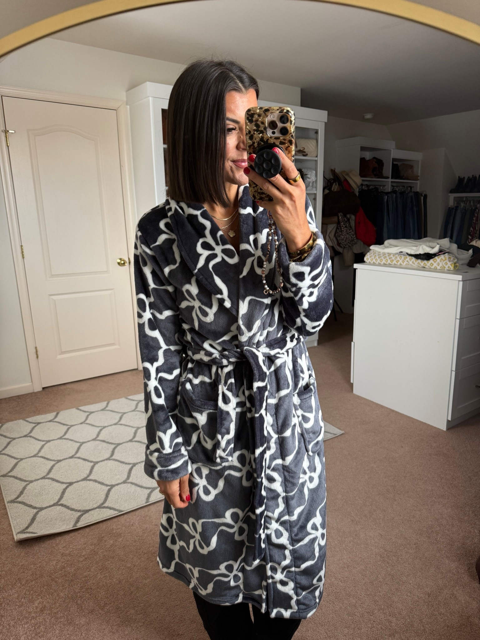Love this Walmart robe!! The perfect gift! Size small. 

#LTKFindsUnder100 #LTKHoliday #LTKSaleAlert