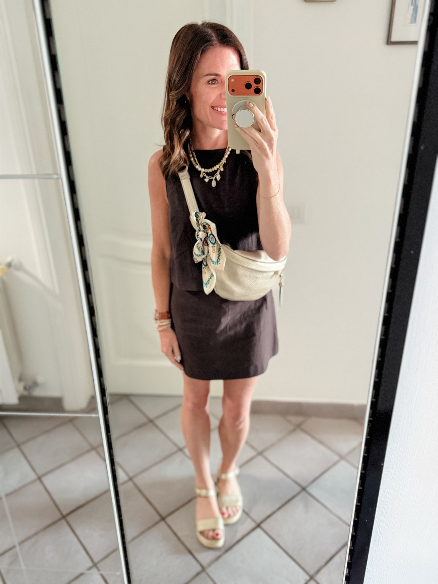 Day 5: Capri 

Linen top & skort: XS

#LTKTravel #LTKPetite