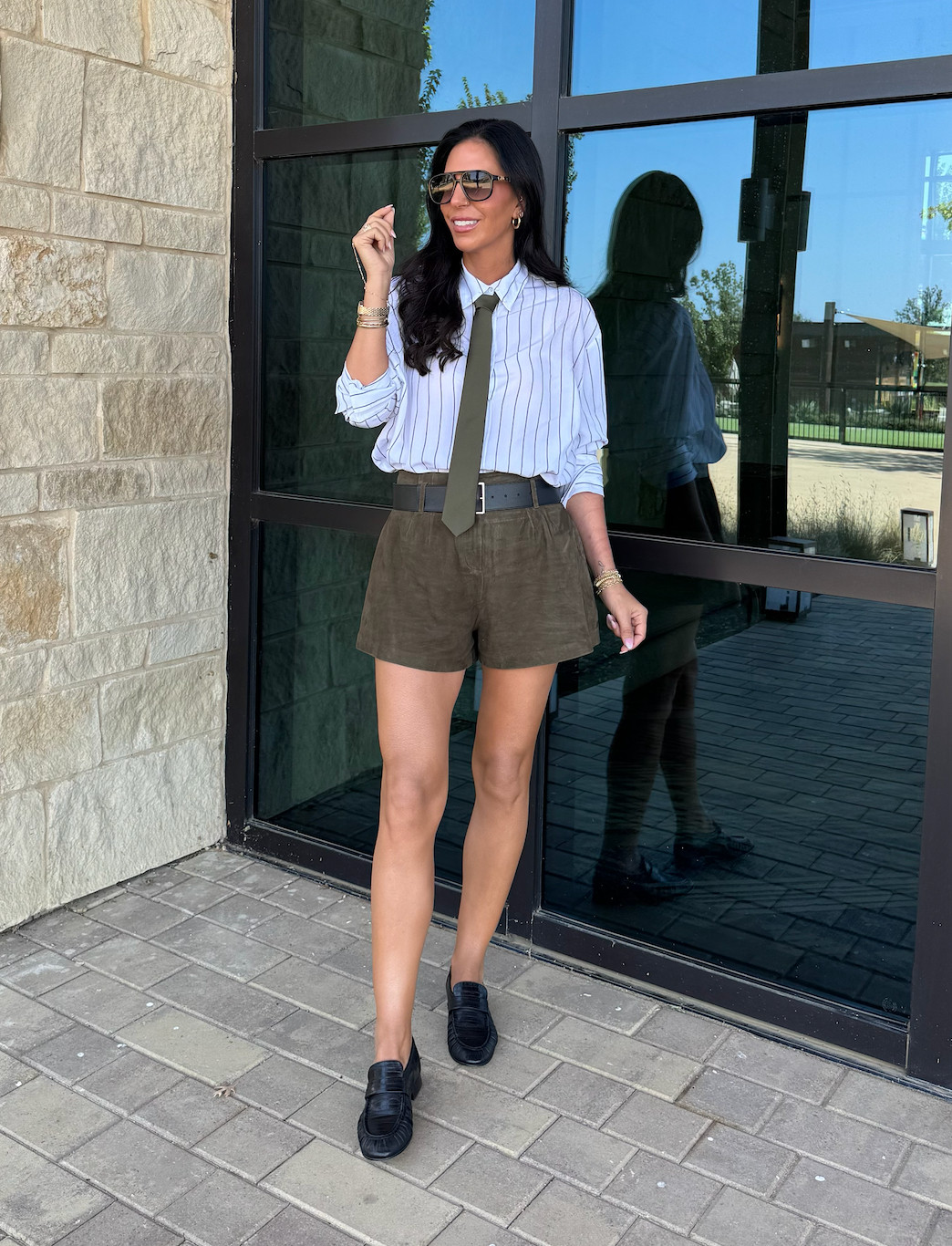 Polished meets effortless ✨ Suede shorts + crisp button down + classic loafers! 

 

#LTKCon #LTKStyleTip #LTKShoeCrush