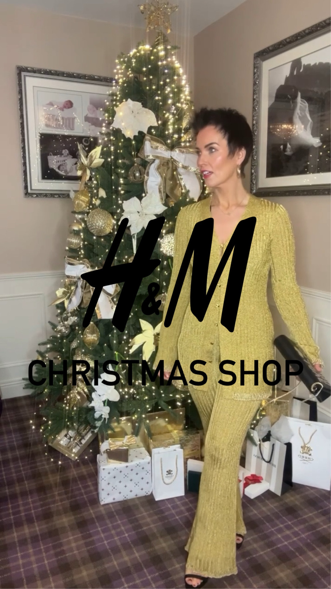 

“Christmas sparkle, anyone? ✨  from H&M’s Christmas Shop, I couldn’t resist showing you these two beauties! 🎄💃

First up, this chic two-piece , make an entrance ladies 
Then there’s this gorgeous dress—effortless, comfy, and perfect for any festive occasion. I’m OBSESSED with both!

💬 Ladies, help me out—are you Team Two-Piece or Team Dress? Drop a comment and let me know which one’s your fave!

Links below so don’t miss out—they’ll fly off the racks faster than Santa’s sleigh

#LTKwinter #LTKgrwm #LTKstyletip