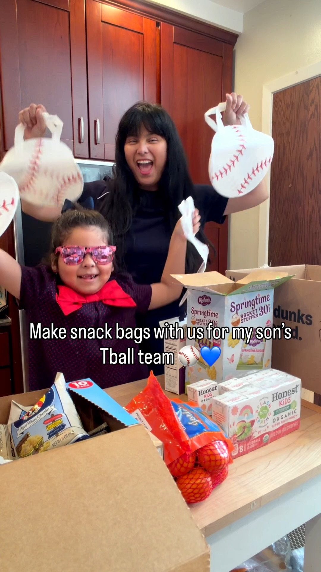 Game day snack duty ⚾️💙🧢

tball snacks, Tball, Tball mom, sports mom, baseball snacks, team snacks 

#LTKKids #LTKmomlife