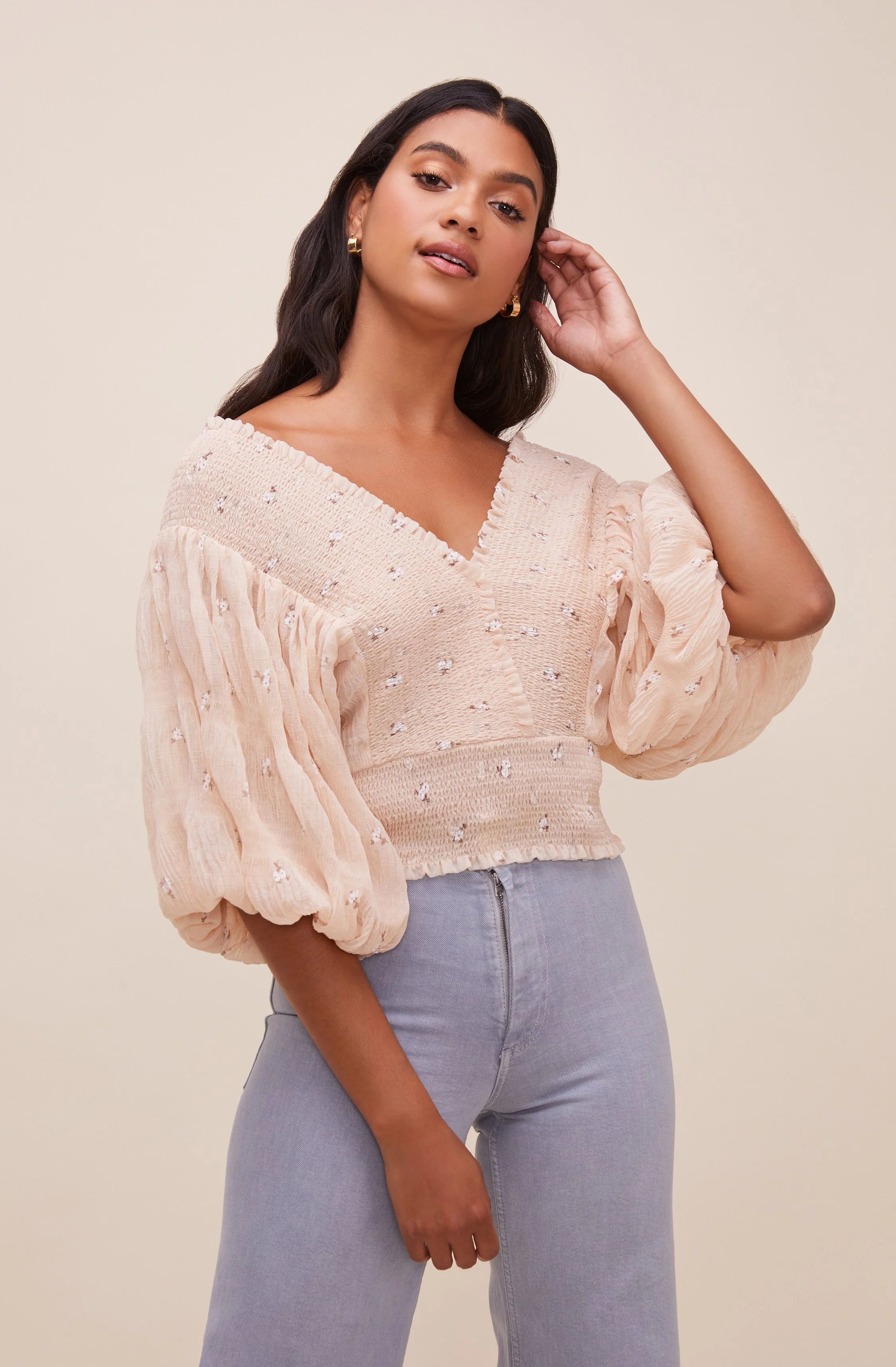 Ginny Floral Smocked Puff Sleeve Top | ASTR The Label (US)