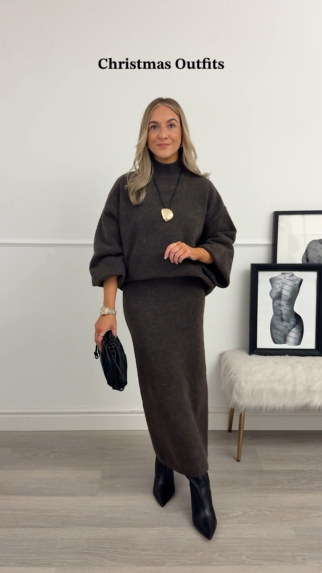 Christmas Day / Christmas days or nights out outfits!

My scarf shirt is from SourceUnknown 

#LTKsale #LTKdatenight #LTKjeans