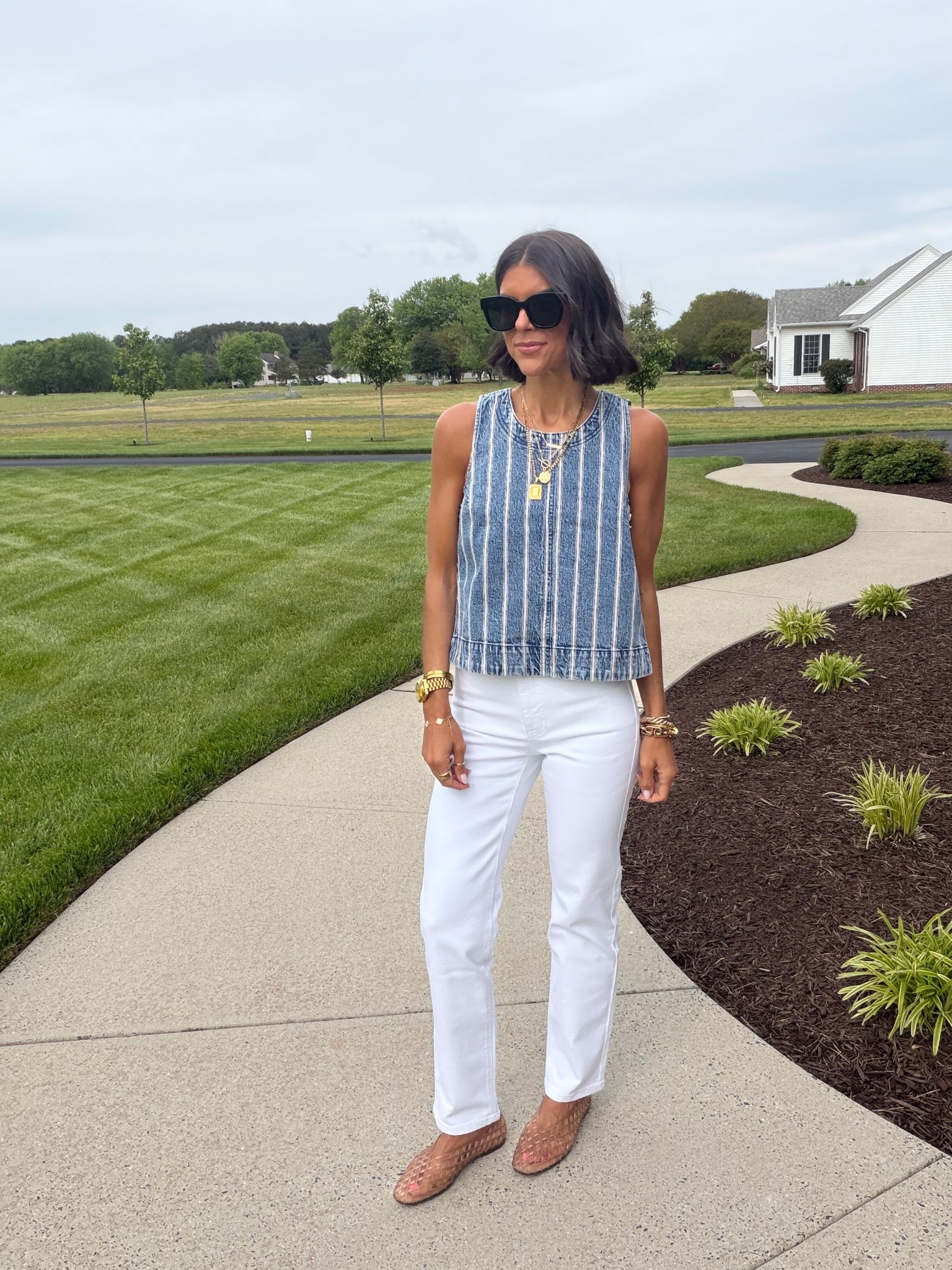 These Walmart pieces are going fast! Size xs in denim, jeans tts 

#LTKootd #LTKSeasonal #LTKgrwm