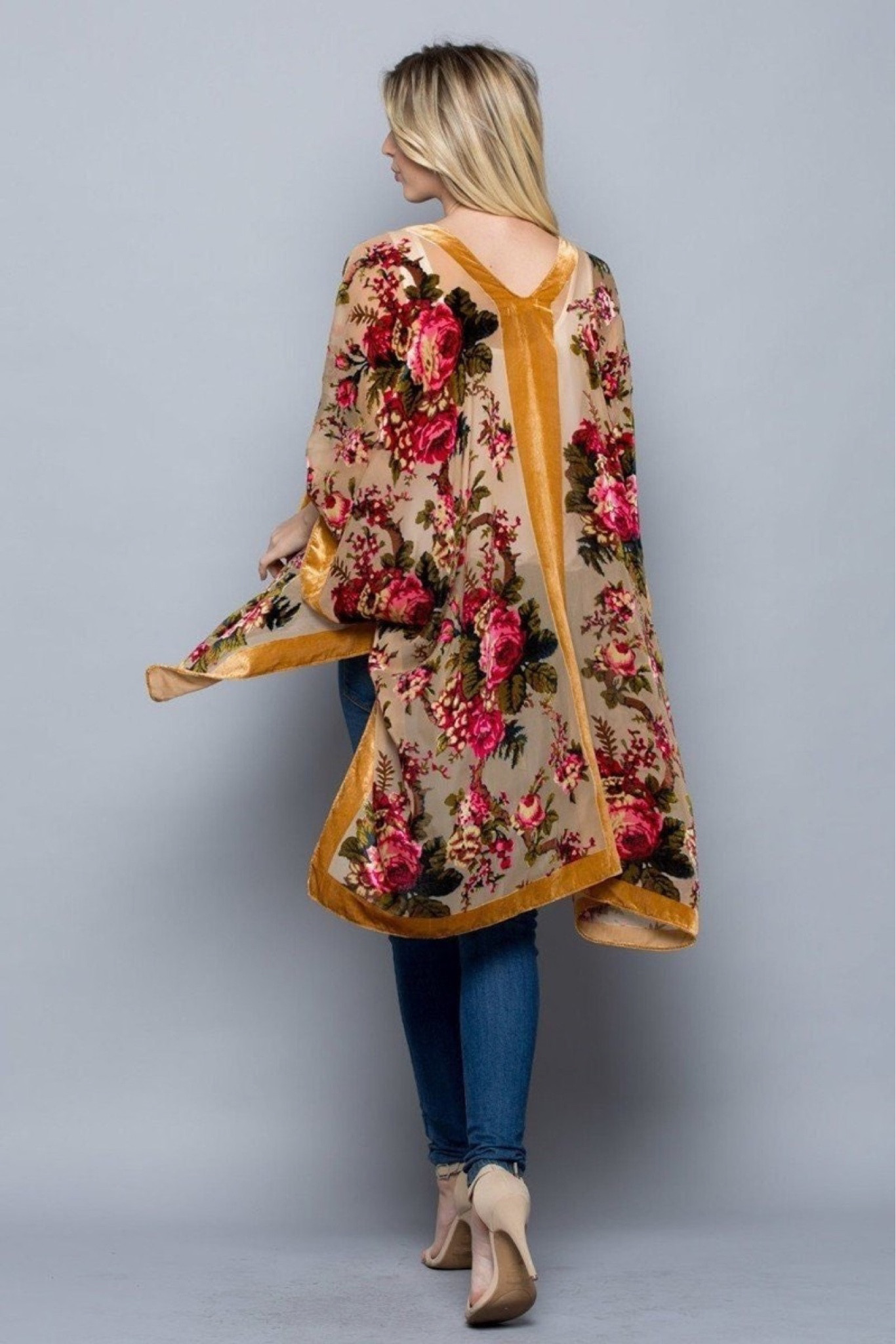 20% off on Saturday 11/12! Autumn velvet burnout kimono. Perfect Thanksgiving Outfit! 🦃 

Tie Dye Kimono, cardigan, kimonos, beach kimono, kimono jacket, kimono cardigan, long kimono, beach cover up, boho kimono, for her, for her, Best Friend Gift, Best Friends Gift, Gift For Her, Gift For Women, Birthday Gifts, Bday Gifts for her, Bday Gift


Vintage inspired floral motif burnout with intricate tassel and side slits kimono

*60% Nylon, 40% Viscose
*APPROX. L 36 W 40 + Tassels 9.5

.
.
.
.
.
.
.
.
#ltk #ltkunder50 #ltkstyletip #ltkunder100 #ltksalealert #ltkhome #ltkshoecrush #ltkfashion #ltkfamily #ltkbeauty #ltkspring #ltkholidaystyle #ltkitbag #ltkseasonal #ltkcurves #ltkkids #ltktravel #ltkbaby #ltkeurope #ltkfit #ltkbump #ltkswim #ltkunder25 #ltkworkwear #ltkholiday #ltkholidaywishlist #ltkblogger #julieannrachelle

#LTKsalealert #LTKworkwear #LTKunder100