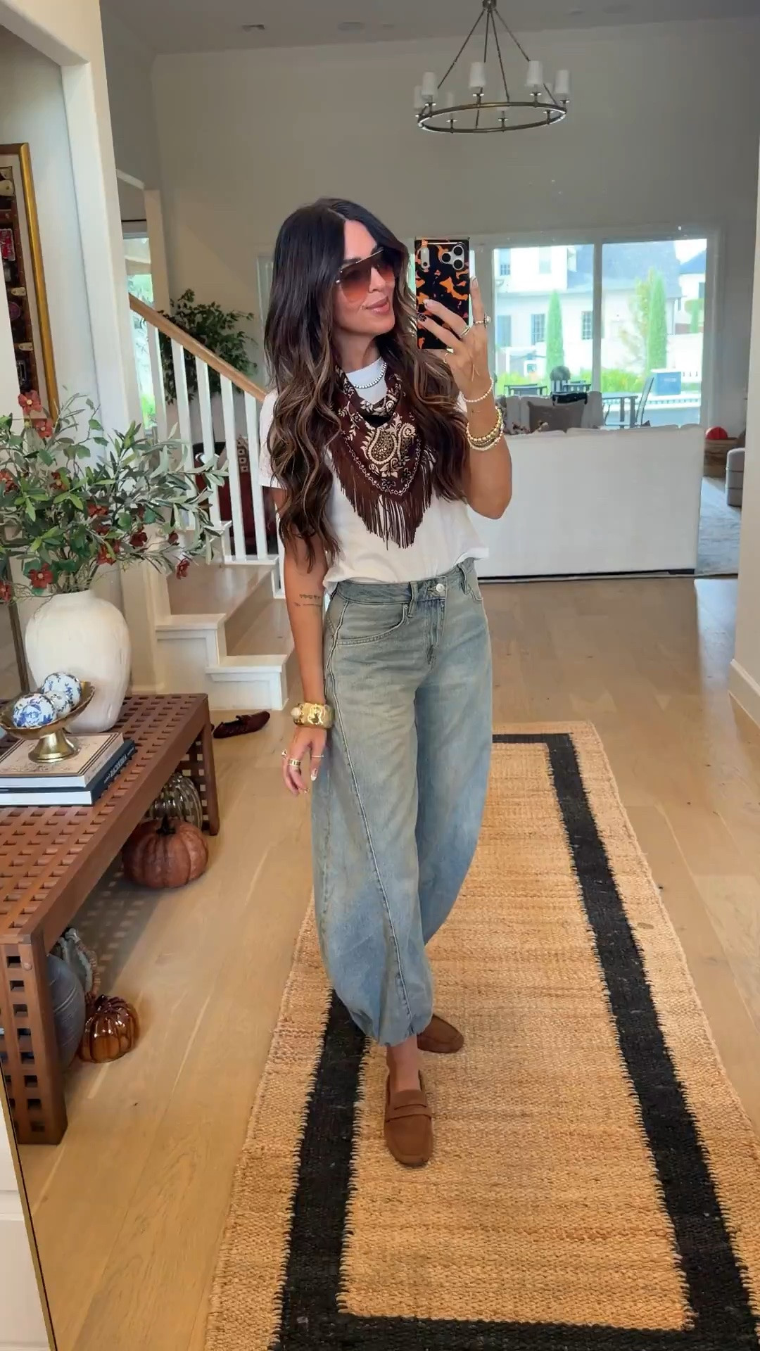 Casual ootd
Shirt - size S
Jeans - size 4
Shoes - run tts

@Walmart @Zara

#LTKootd #LTKmomlife #LTKSaleAlert