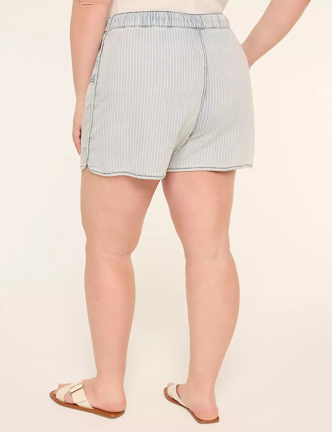 Cloud Knit Pull-On Relaxed 4" Short | LaneBryant | Lane Bryant (US)