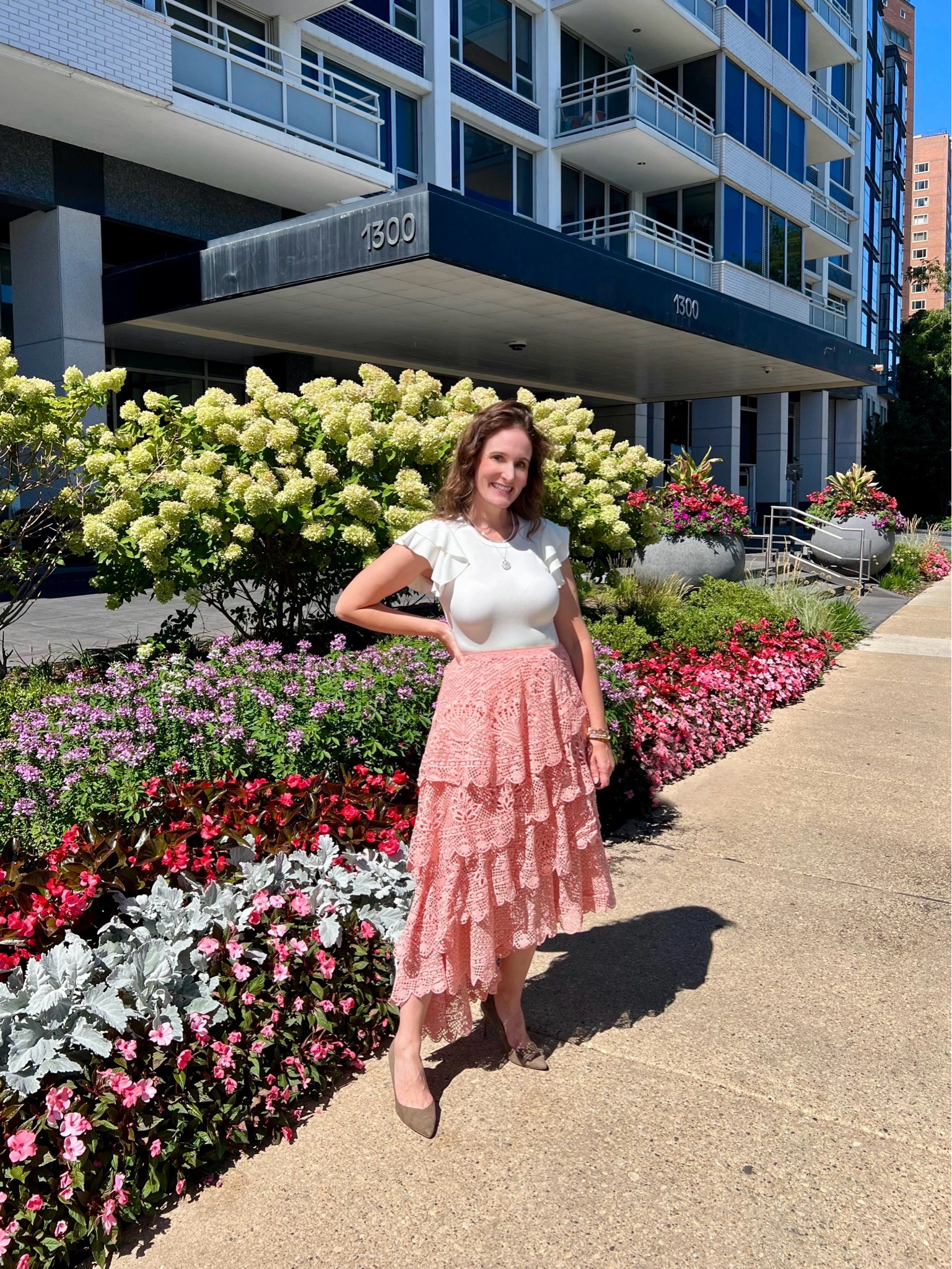 Here’s to not letting go of summer! ☀️ 