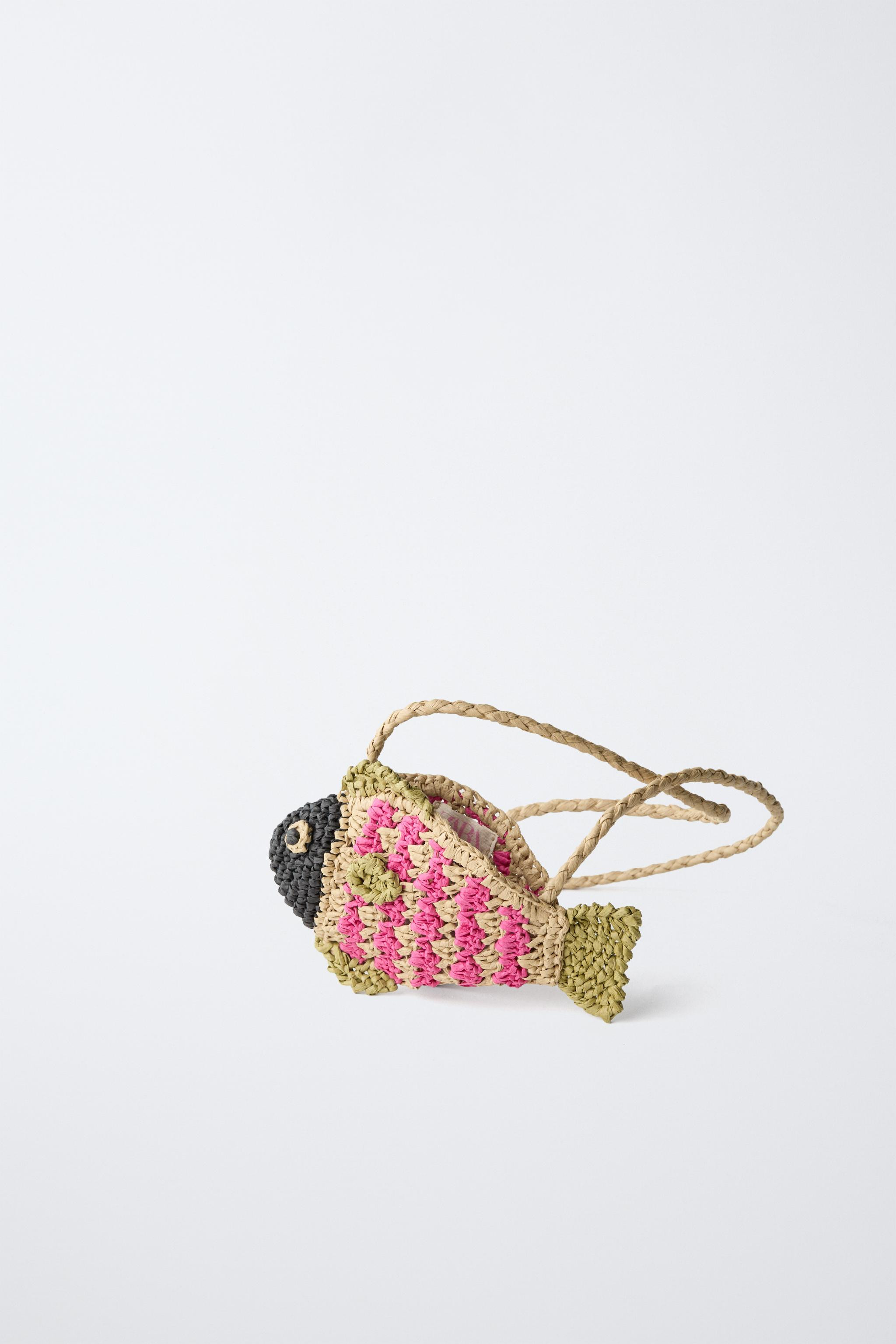 FISH CROSSBODY BAG | Zara US