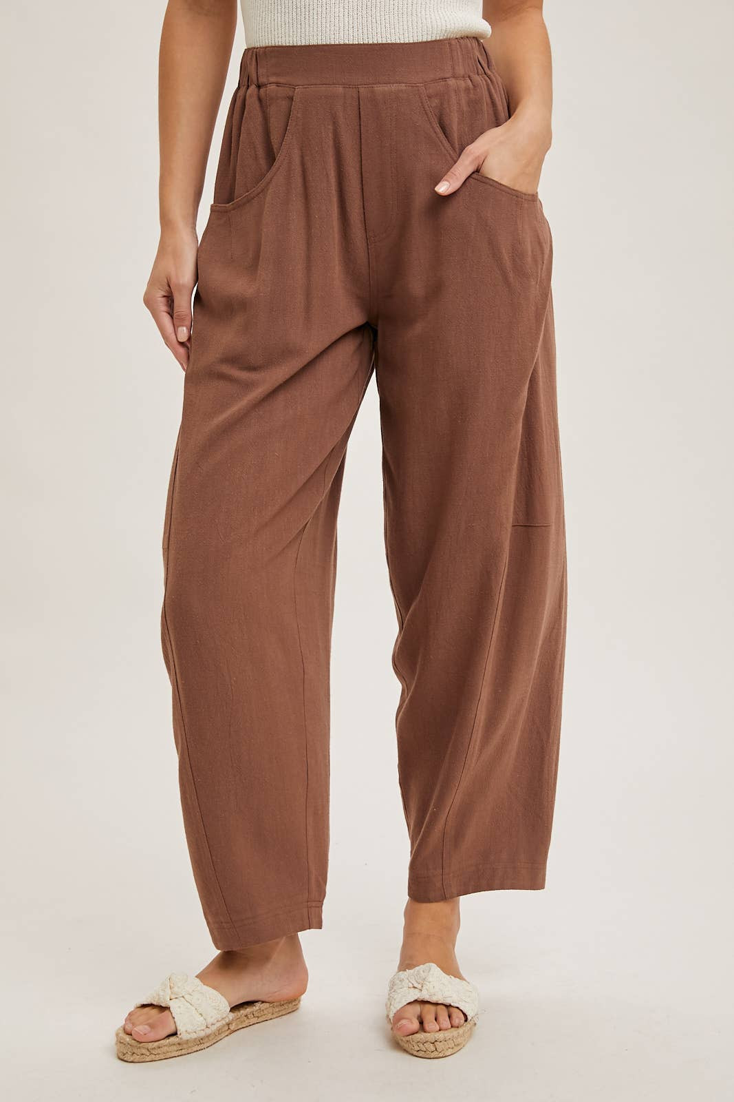 Lo Barrel Linen Pants | Wishbone Boutique