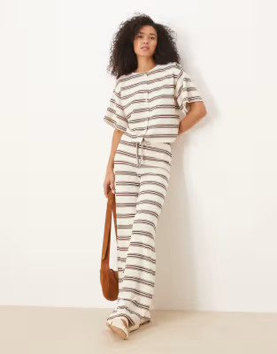 ASOS DESIGN cut and sew stripe mid rise wide leg trousers in ivory | ASOS | ASOS (Global)