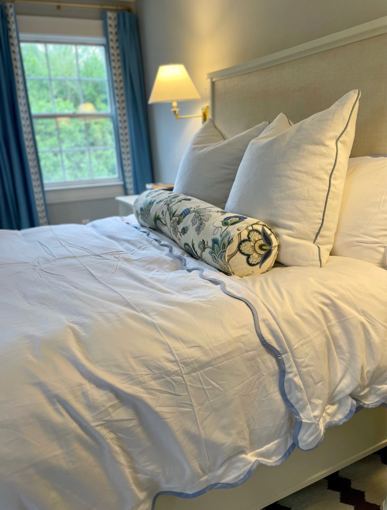 From followthefind - Get the links to this adorable and comfortable statement lumbar pillow! @wayfair #wayfairpartner #wayfair

#LTKHome #LTKStyleTip