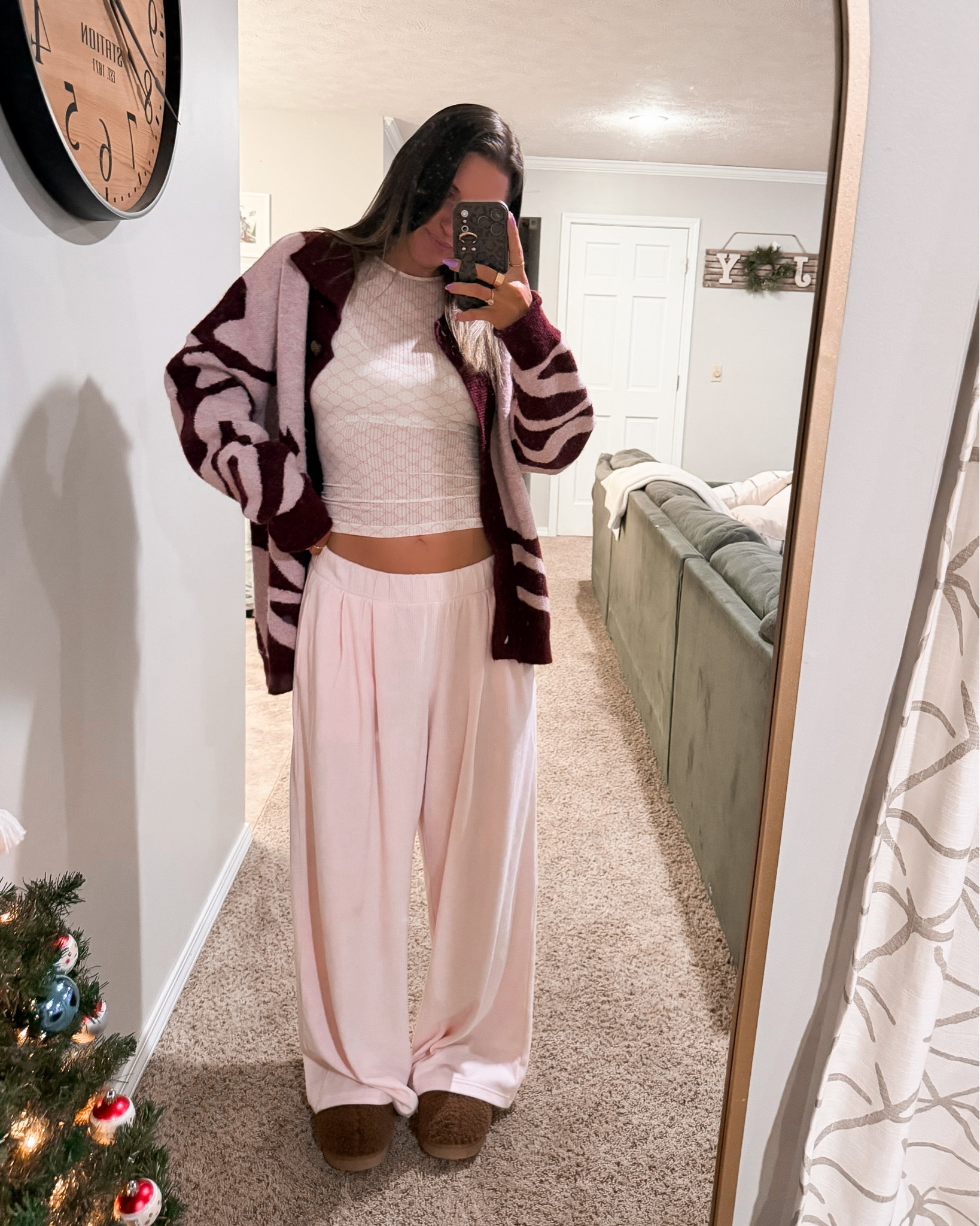 From yesterdays cozy chronicles 
Aerie lounge set | freepeople cardigan | target fuzzy slides | fall to winter style | cozy cute vibes 
#looksforless #loungewear #oversized 

#LTKSaleAlert #LTKSeasonal #LTKmomlife
