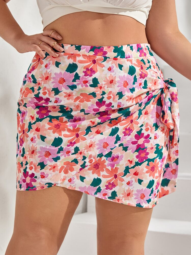 SHEIN VCAY Plus Allover Floral Print Wrap Hem Skirt | SHEIN