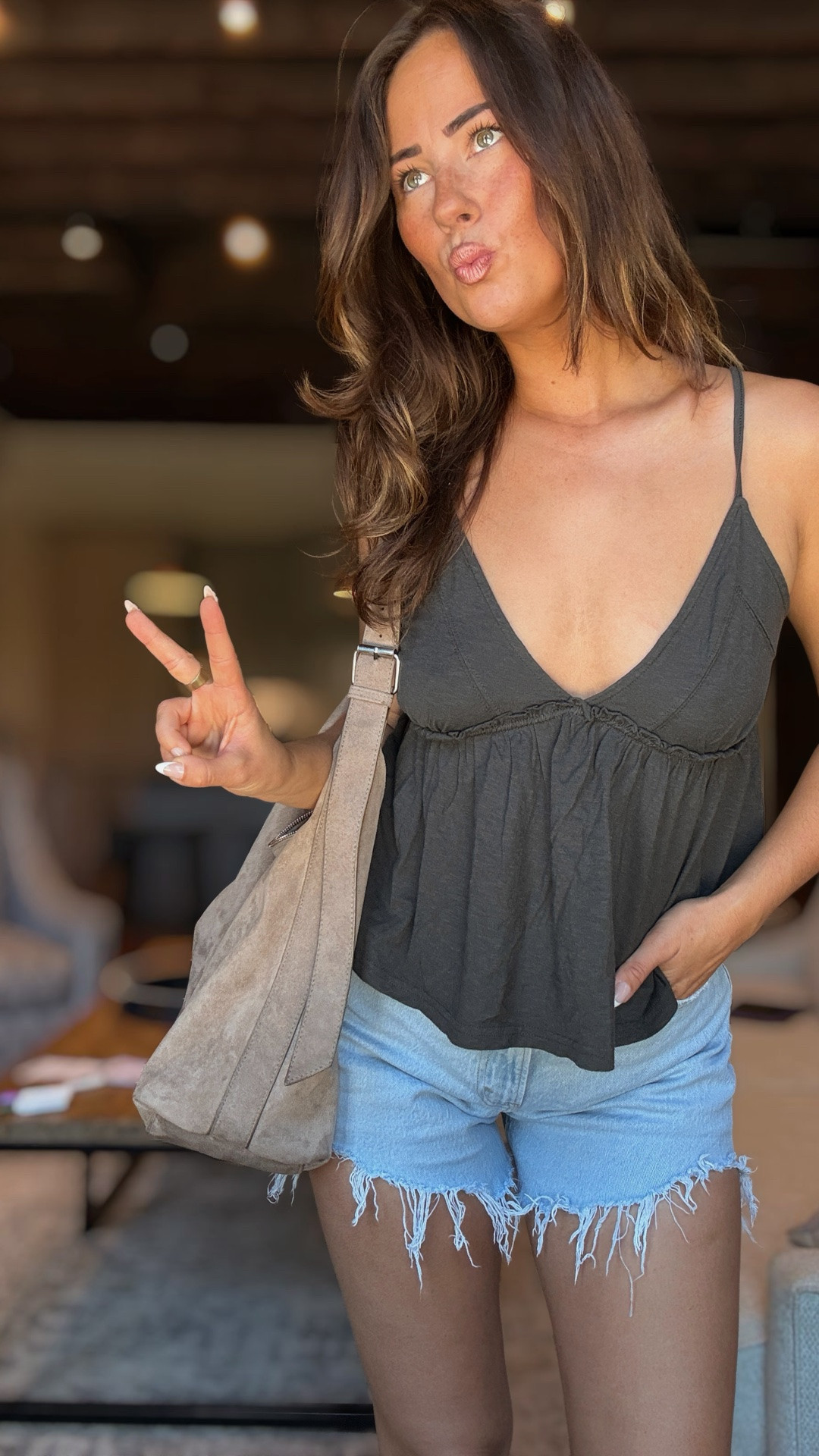 Charleston ootd! Love a simple outfit that still makes me feel cute! 

Size small in tank from @Aerie 
Size 26 in shorts from @abercrombie

#LTKdayinmylife #LTKU #LTKTravel