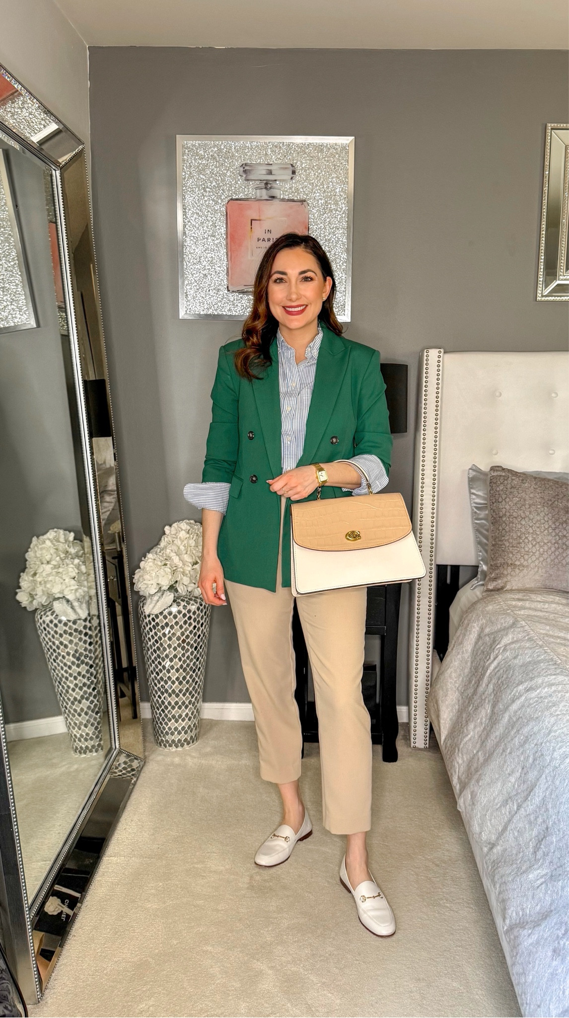 How to wear green to work 💚

Green blazer size 4, TTS
Blue and white button up collared shirt Black high
Tan high waisted pants 
White loafers size 6.5, sized down half size 

Work wear 
Office outfit
Work outfit 
Business casual 
Preppy outfit 

#LTKWorkwear #LTKStyleTip #LTKShoeCrush