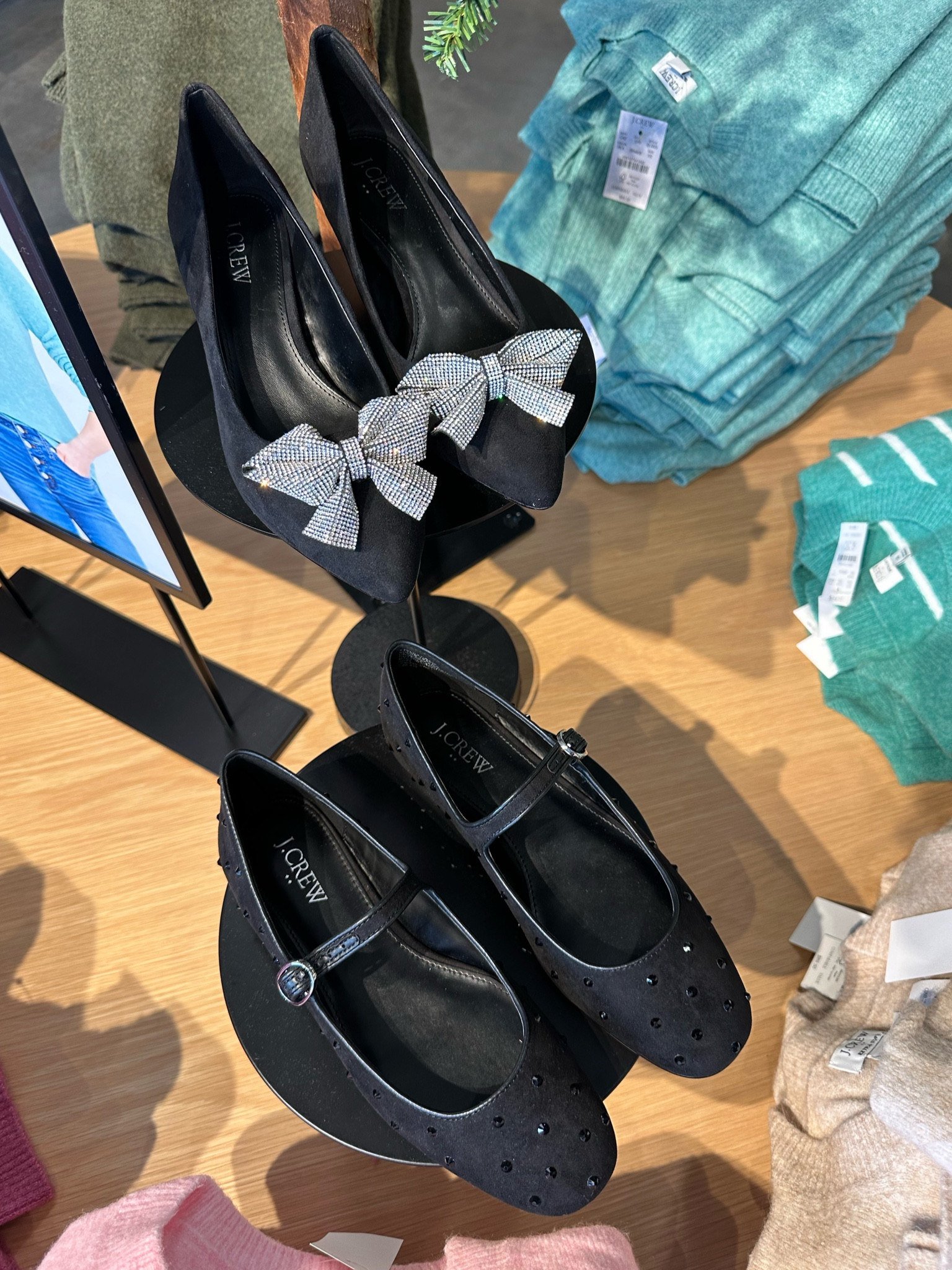 A wonderful different in scale. The larger bow could be more dramatic and romantic, whereas the smaller is more ingenue or gamine. The tweed link below lend more natural  Either way great holiday shoes for #hocwinter

#LTKHoliday