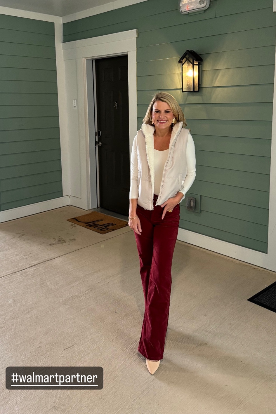 So excited bootcut jeans and vest are back for fall fashion. @walmartfashion #walmartpartner #walmartfashion 