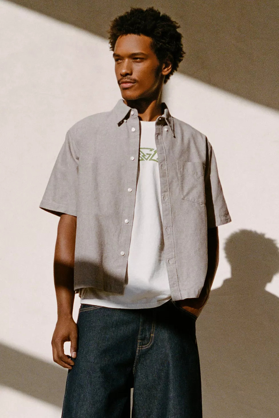 UO Relaxed Fit Oxford Shirt | Urban Outfitters (US and RoW)