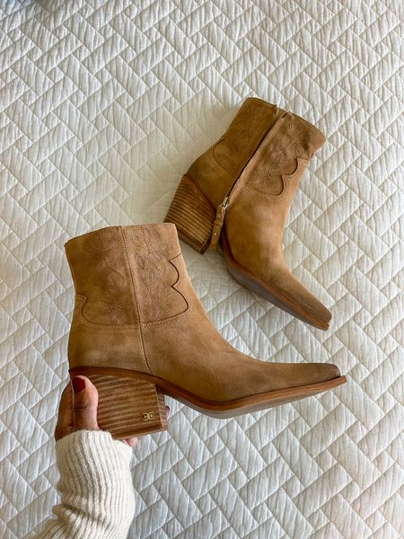 NSALE BOOTIES!! They are running low! But still sizes 5-7 and 9.5 and up 

#LTKxNSale #LTKsalealert #LTKshoecrush