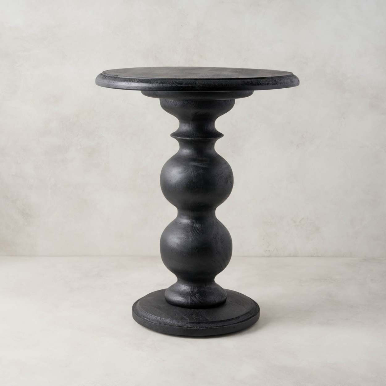 Cordelia Side Table | Magnolia