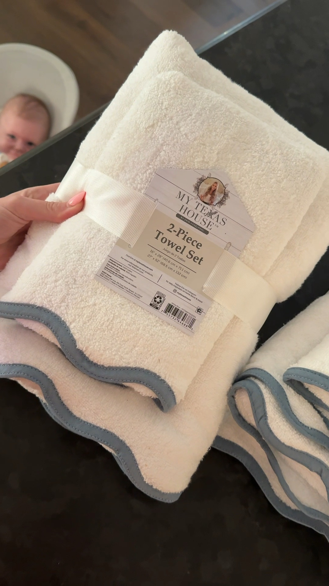 so impressed with these towels from walmart!! they look so much like the weezy towel brand, but they’re only $15 for a set of 2 (hand towel & bath towel) 

walmart find, my texas house, bath towels, affordable home decor, scallop towels 

#LTKHome