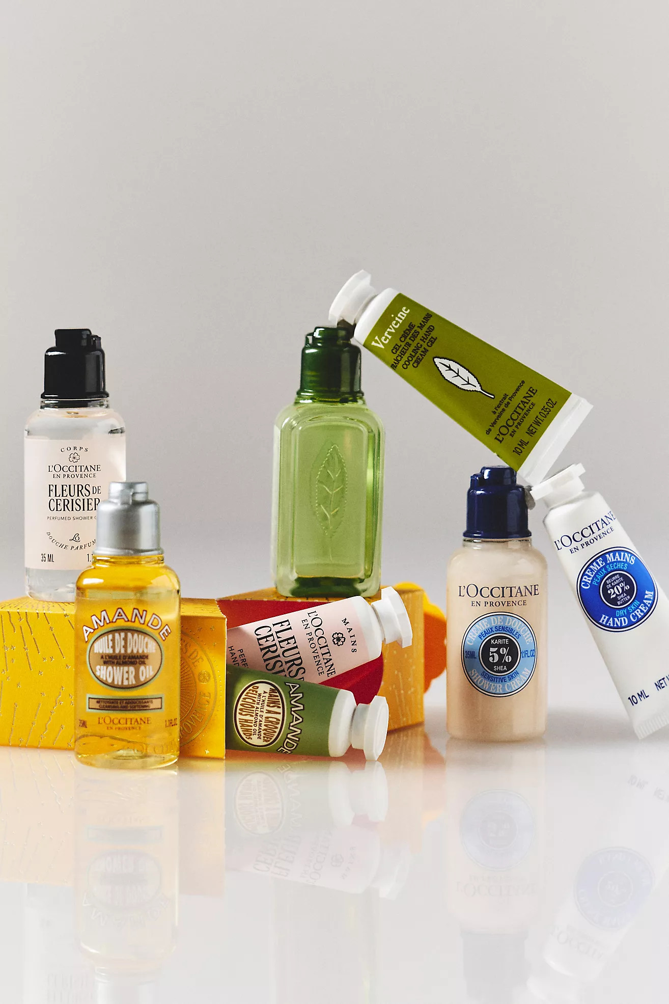 L'Occitane Festive Crackers Set | Anthropologie (US)