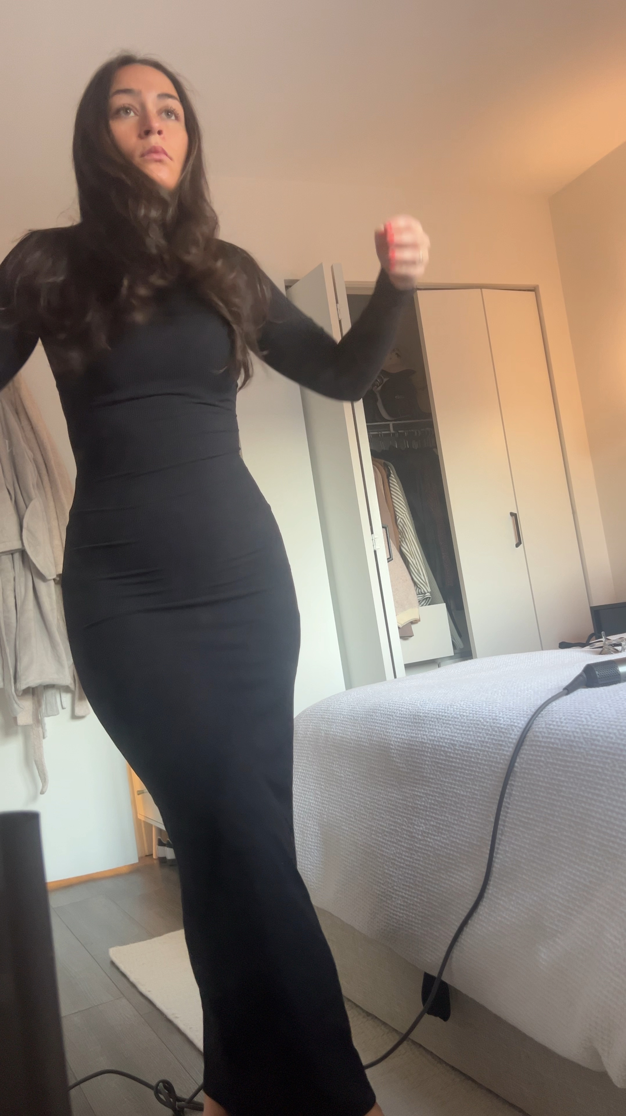 Cannot believe I slept on Skims dresses for so long…. Bury me in this and buy 5 more colors 

#LTKFindsUnder100 #LTKHoliday #LTKWorkwear