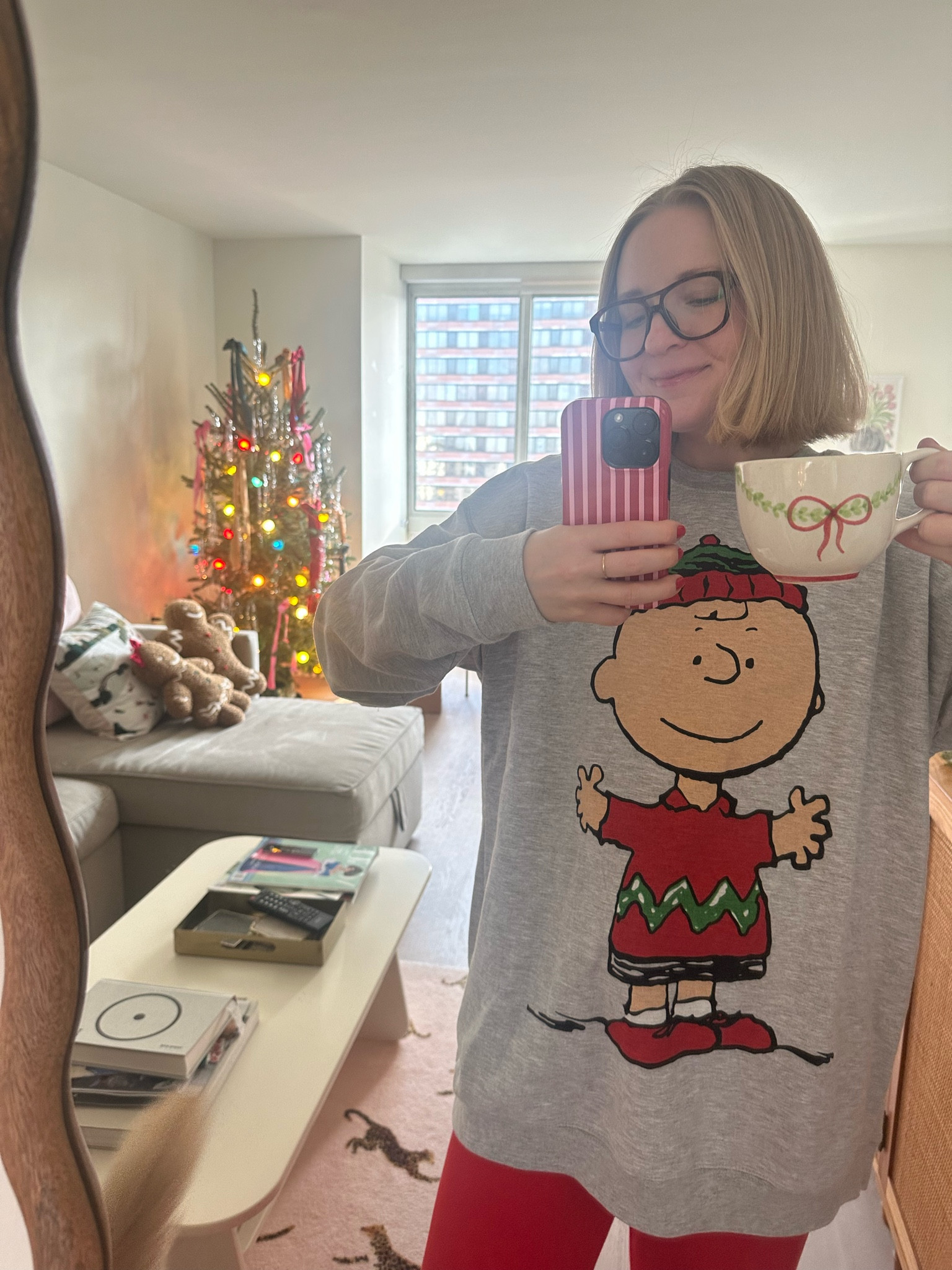 A very December wfh fit 🎄♥️🥰