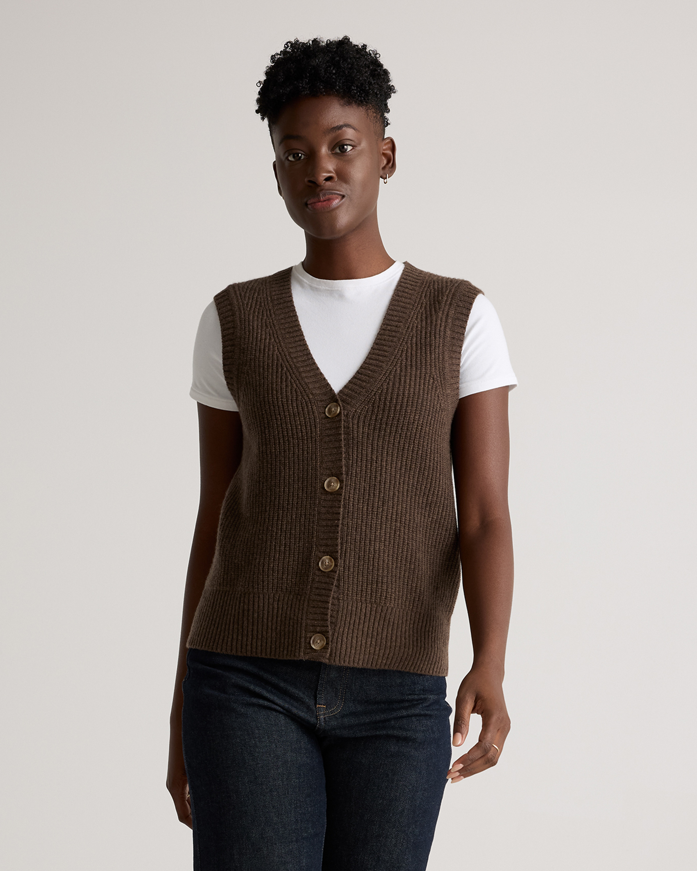 Quince | Women's Mongolian Cashmere Fisherman Sweater Vest in Brown, Size XL | Quince