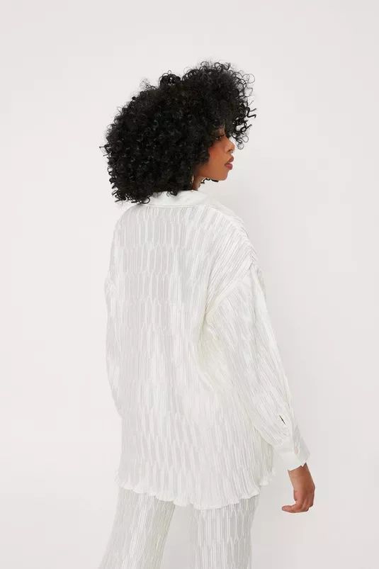 Petite Geometric Plisse Oversized Long Sleeve Shirt | NastyGal (UK, IE)