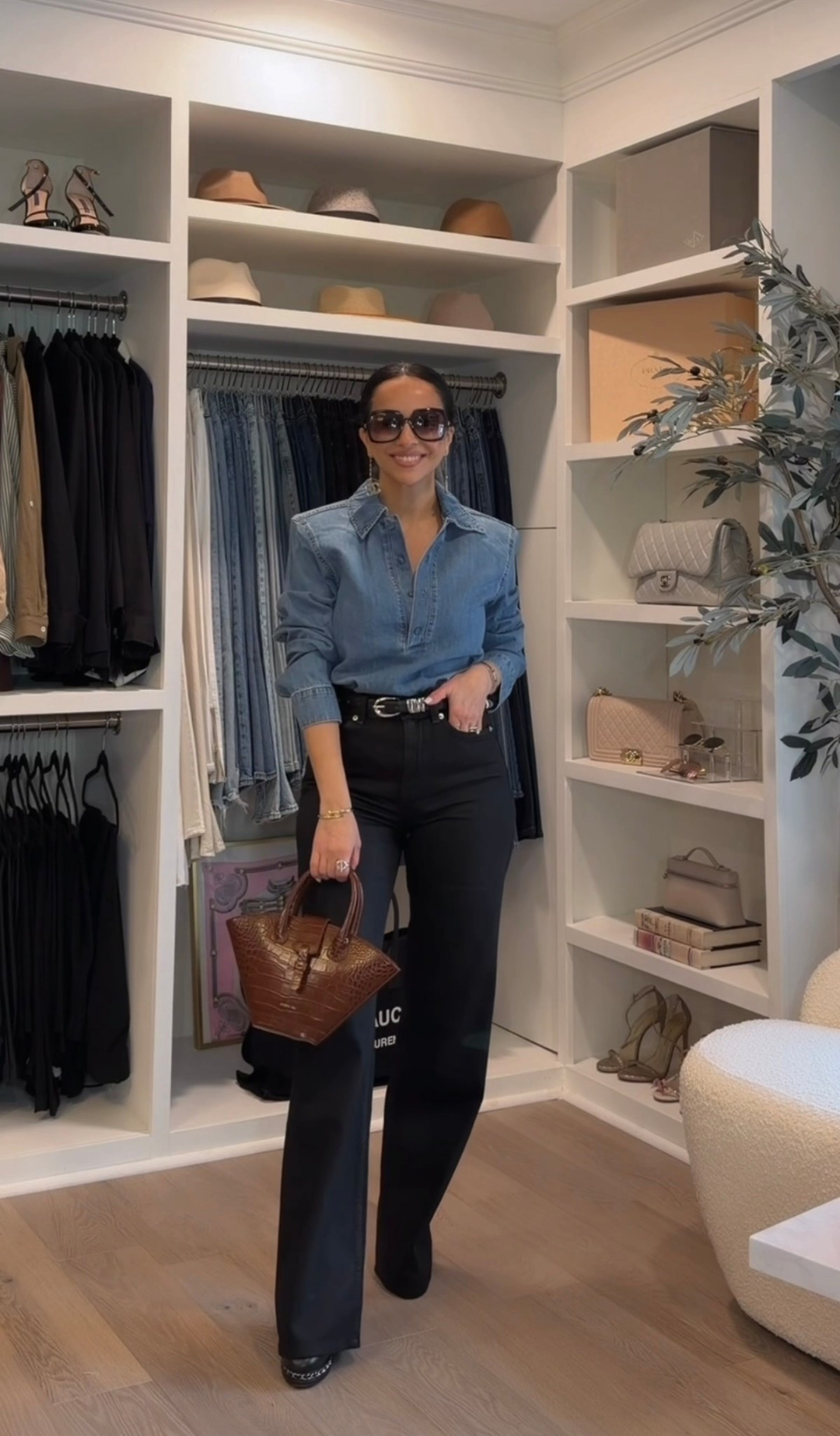 I’m living my new bag from Paris 64!!! 
Outfit is from Zara see IG highlights for details 

Rita Salmo | petite fashion | mini lumiere handbag | Paris 64 world 

#LTKOver40 #LTKPetite #LTKootd