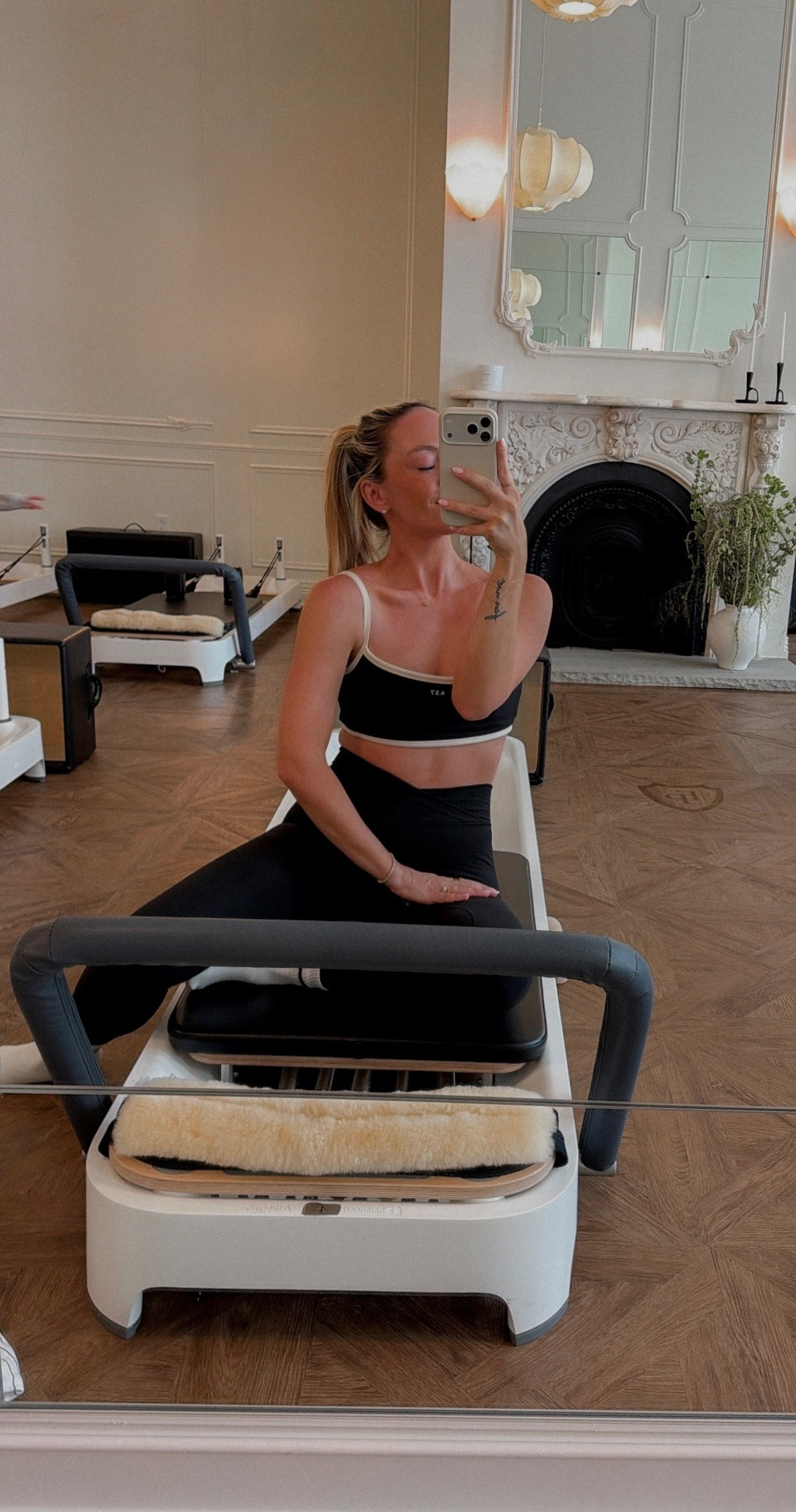 Pilates fit 437!!

#LTKdayinmylife #LTKActive #LTKfitnessgoals