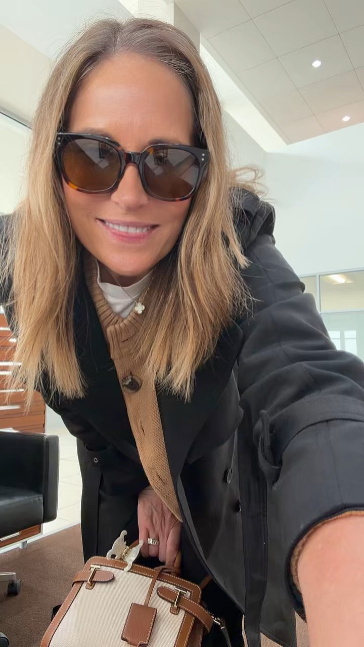 Maintenance OOTD! It’s so important to maintain yourself and your car! Getting some shopping done while I wait is super fun. s

#LTKdayinmylife #LTKootd #LTKOver40