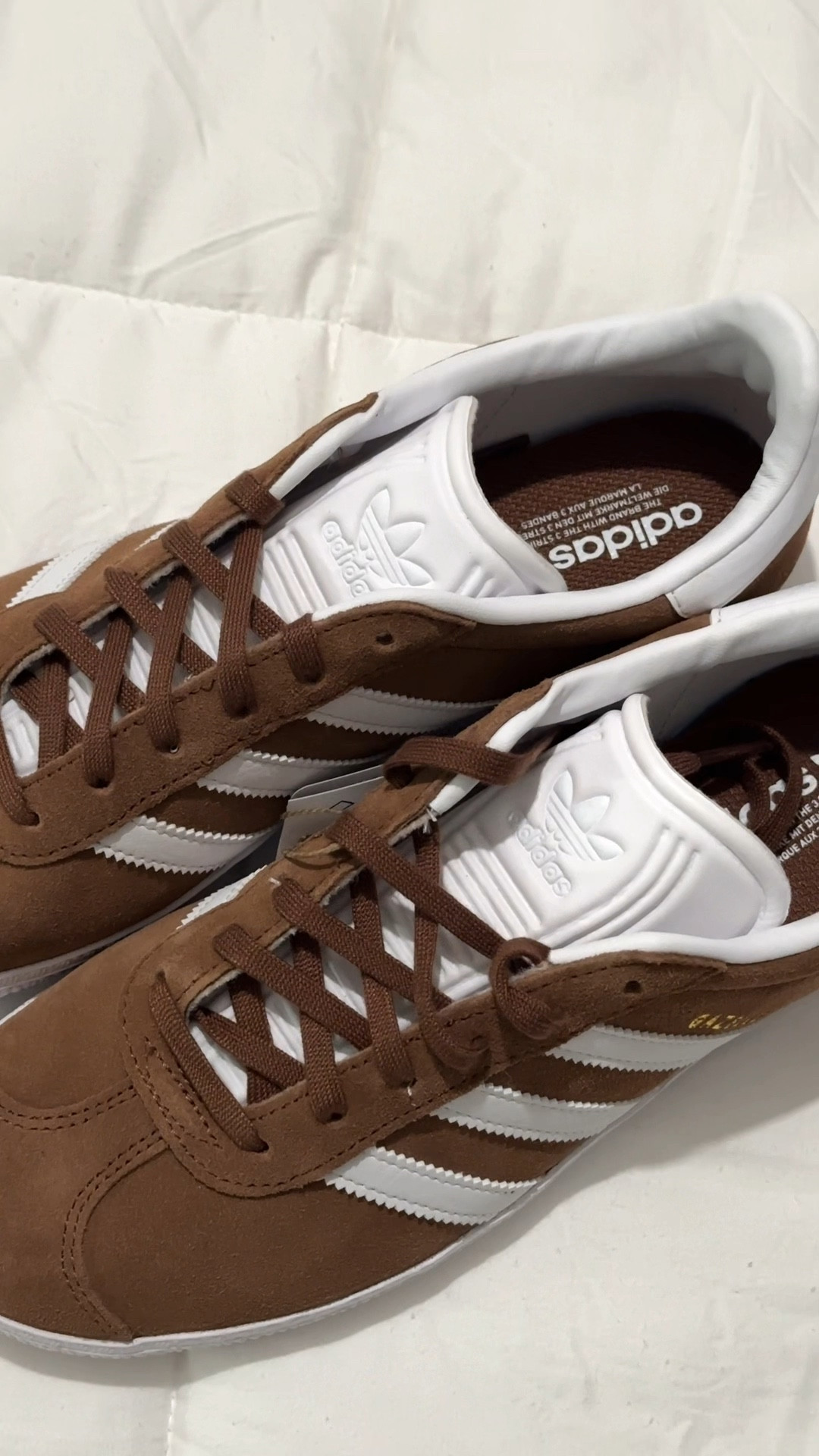 The perfect fall shoe! 🤎🍂

#LTKVideo #LTKFallSale #LTKShoeCrush