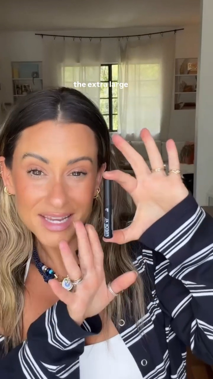 Are you a faux freckle girl?! I think they’re sooo cute & I’ve been a OG @freck stan so here are some of my recent picks☀️