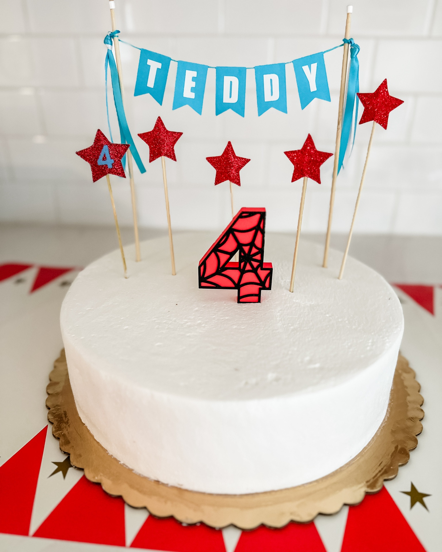 Easy ways to customize a birthday cake yourself. 

#birthdayparty #diybirthday #etsy #boymom #personalizecakes #cutespidermanparty

#LTKkids #LTKfindsunder100 #LTKparties