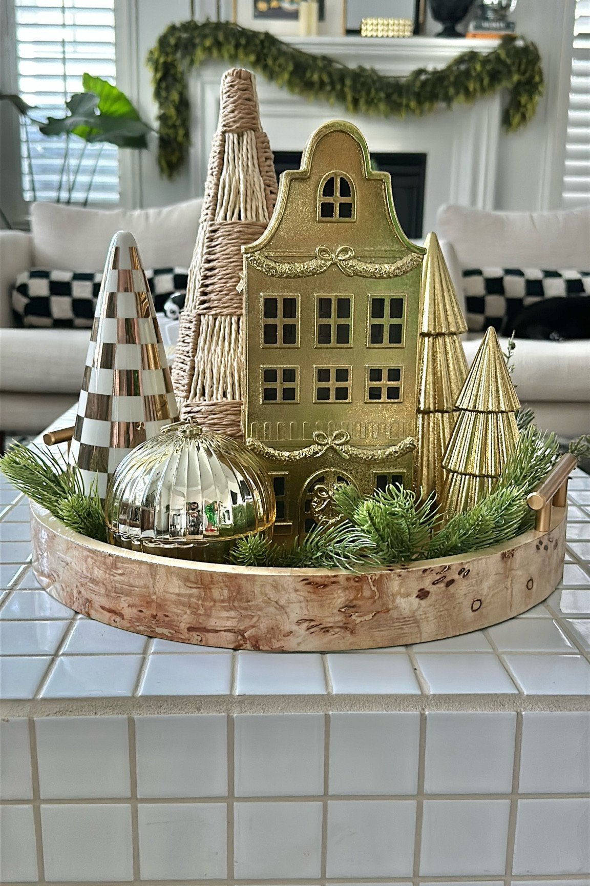 The perfect Christmas coffee table tray- love that metallic house! 

#LTKHome #LTKSeasonal #LTKHoliday