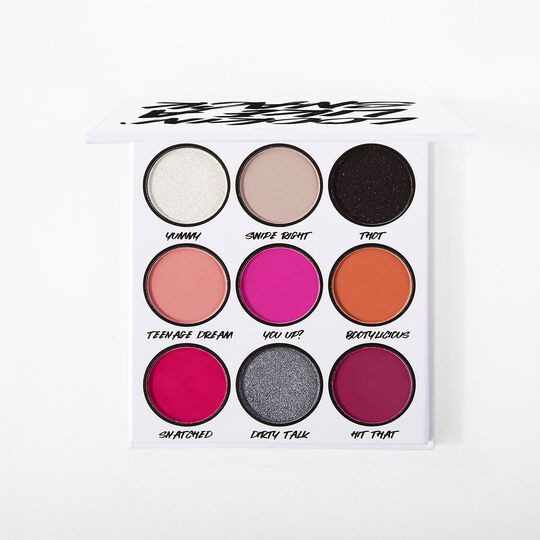 BH Lookin' Like A Snack 9 Color Shadow Palette | Revolution Beauty (UK)