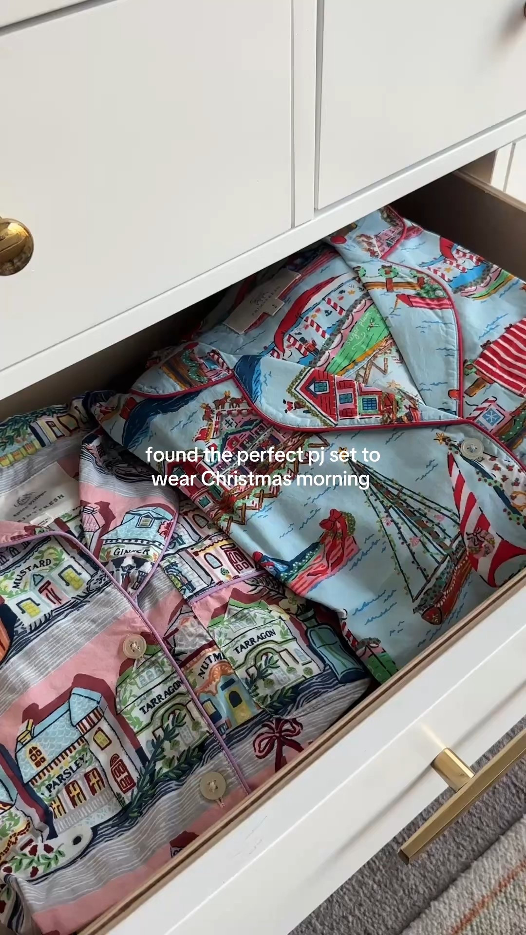 I cannot get over how GORGEOUS the patterns on Print Fresh Pjs are. Love these for Christmas! I wear an XS in them, they definitely run big so size down! 

#LTKPetite #LTKGiftGuide #LTKHoliday