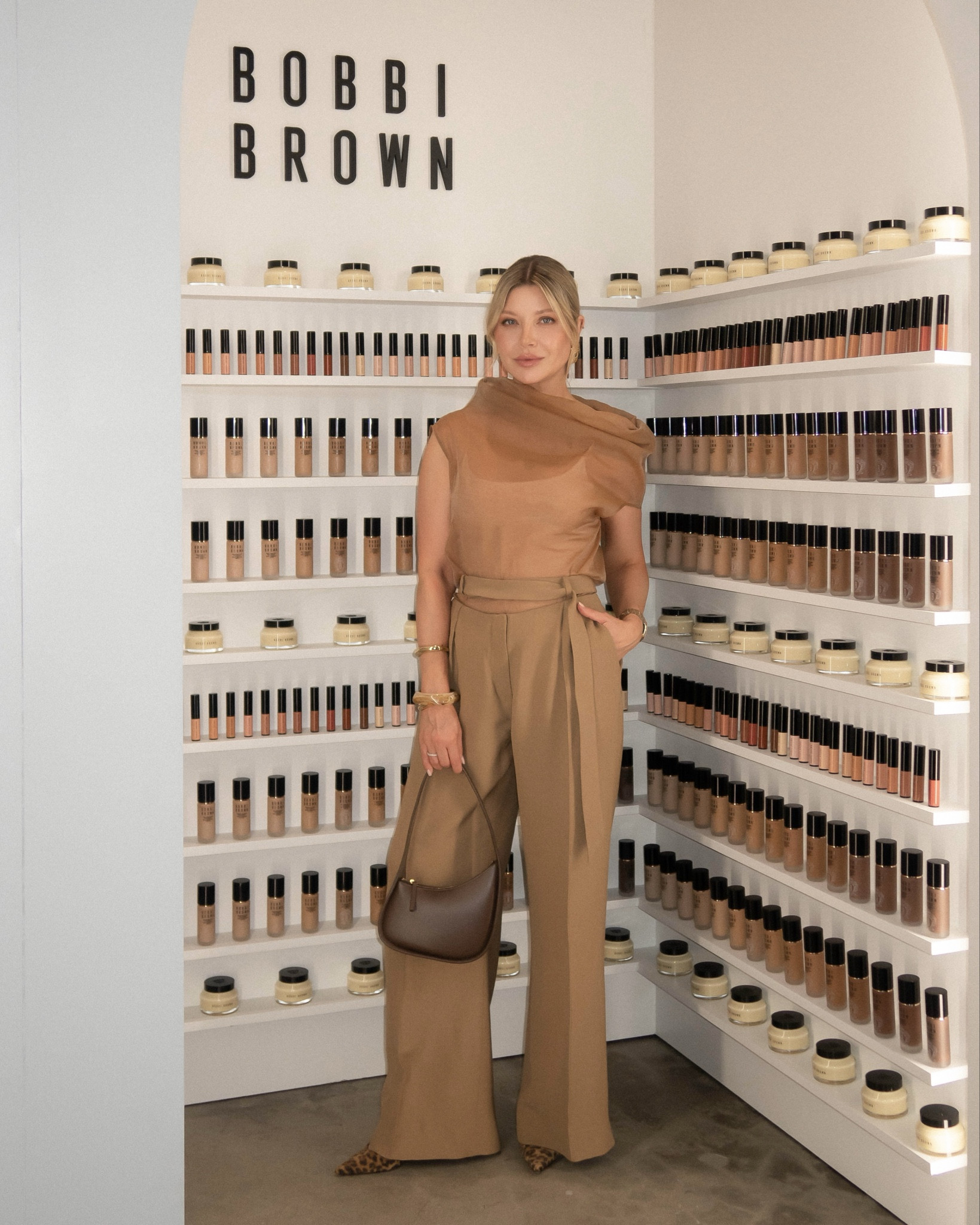 A lovely evening celebrating timeless beauty with @bobbibrown 🖤

#LTKBeauty #LTKStyleTip #LTKOver40