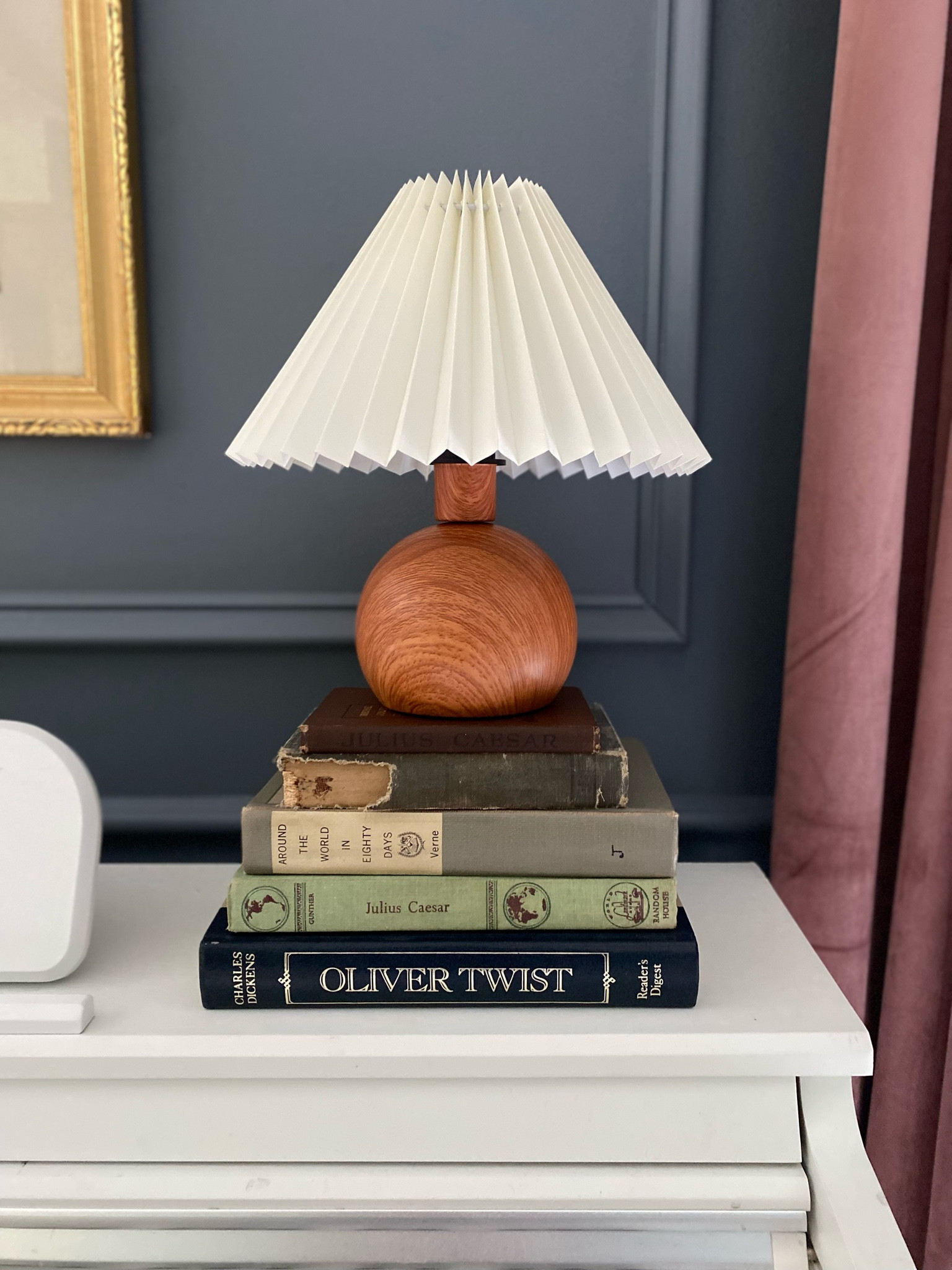 Small Pleated Table Lamp