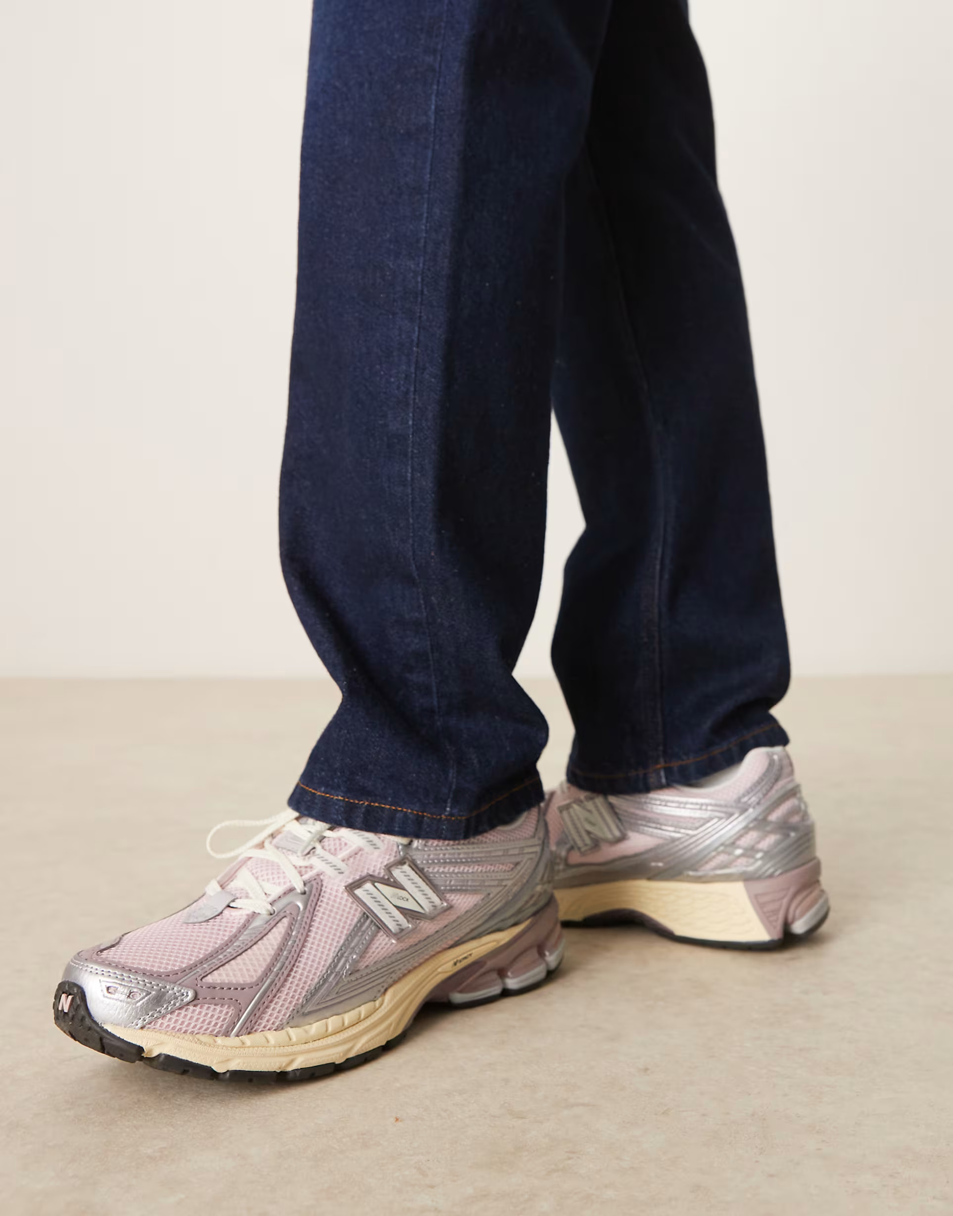 New Balance 1906 unisex sneakers in pink and multi detail | ASOS (Global)