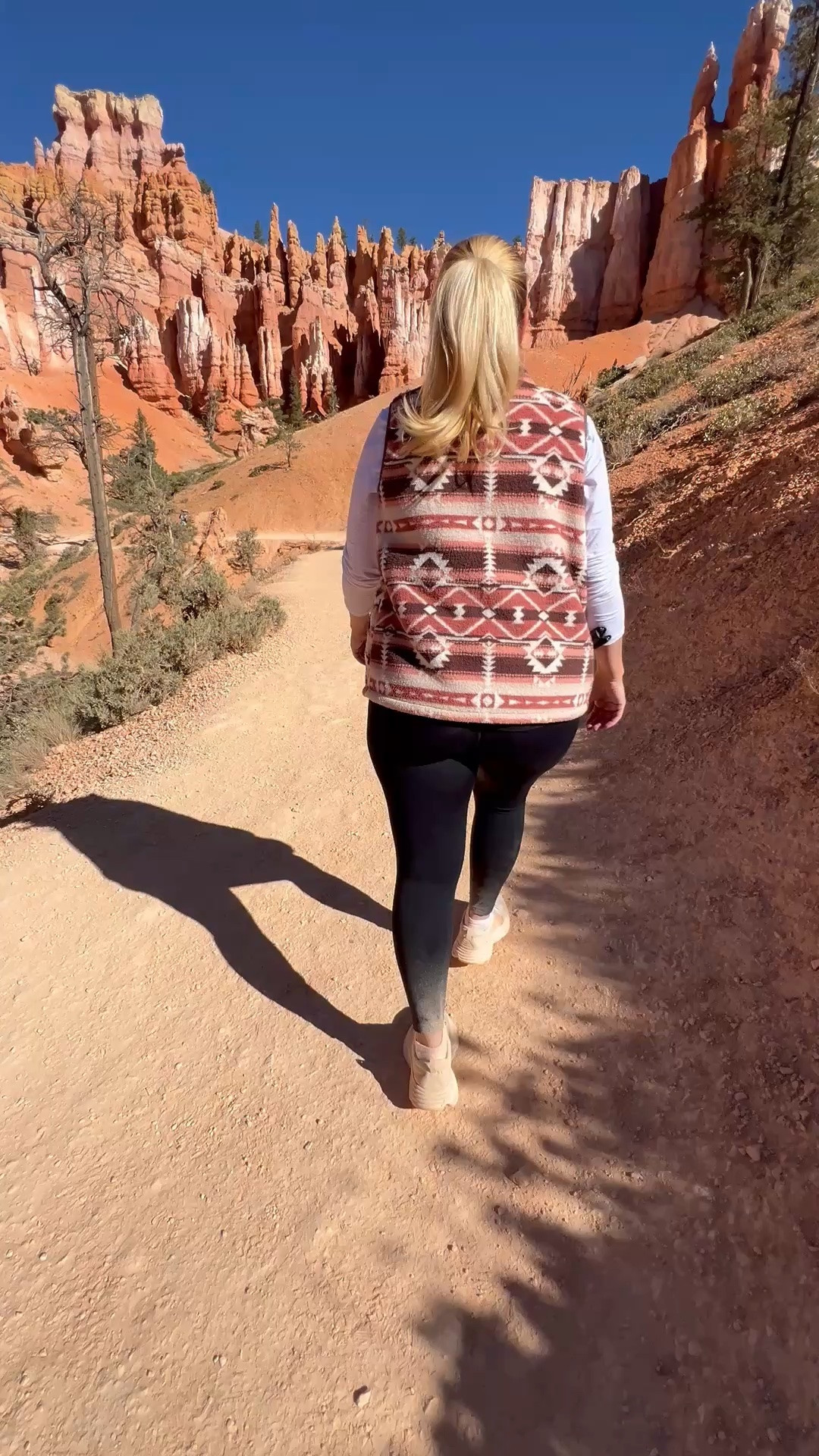 🏜️BRYCE CANYON NATIONAL PARK: I’m sharing the Navajo Loop Queen’s Garden Trail if you’re looking for an amazing hike.

🚶🏼‍♀️‍➡️We started at Wall Street winding back and forth through unique hoodoos and towering canyon walls. 

🙌🏼We ended this portion of the hike at Sunrise Point. Beautiful scenery overload!

🫶🏻My sherpa vest kept me nice and warm on this chilly morning. Love the southwestern Aztec print too. Wearing a medium. Fits true to size. 

👏🏼CASUAL OUTFIT: @amazonfashion
🕶️ SUNGLASSES: @quayaustralia
👟SNEAKERS: @hoka

#brycecanyon #brycecanyonnps #brycecanyonnationalpark #brycecaynonutah #hoodoos #visitutah #utah #visitbrycecanyon 
#fallfashion #fallstyle #hoka #findyourquays #amazonfashion #founditonamazon #aztecprint #southwesternstyle #southwesternfashion #casualoutfitideas #hiking #hikingstyle

#LTKSeasonal #LTKOver40 #LTKSaleAlert #LTKTravel #LTKgrwm #LTKootd #LTKMidsize #LTKActive #LTKU #LTKfitnessgoals #LTKvlog