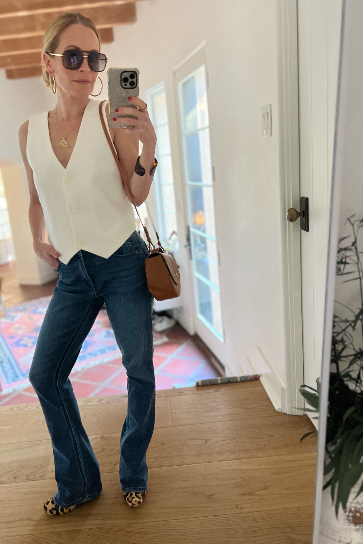 Business-casual Sunday
Birthday parties to work lunch, and everything in between

#LTKstyletip