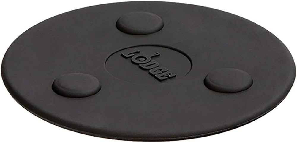 Lodge Silicone Magnet Trivet, 5.75 inches, Black | Amazon (US)