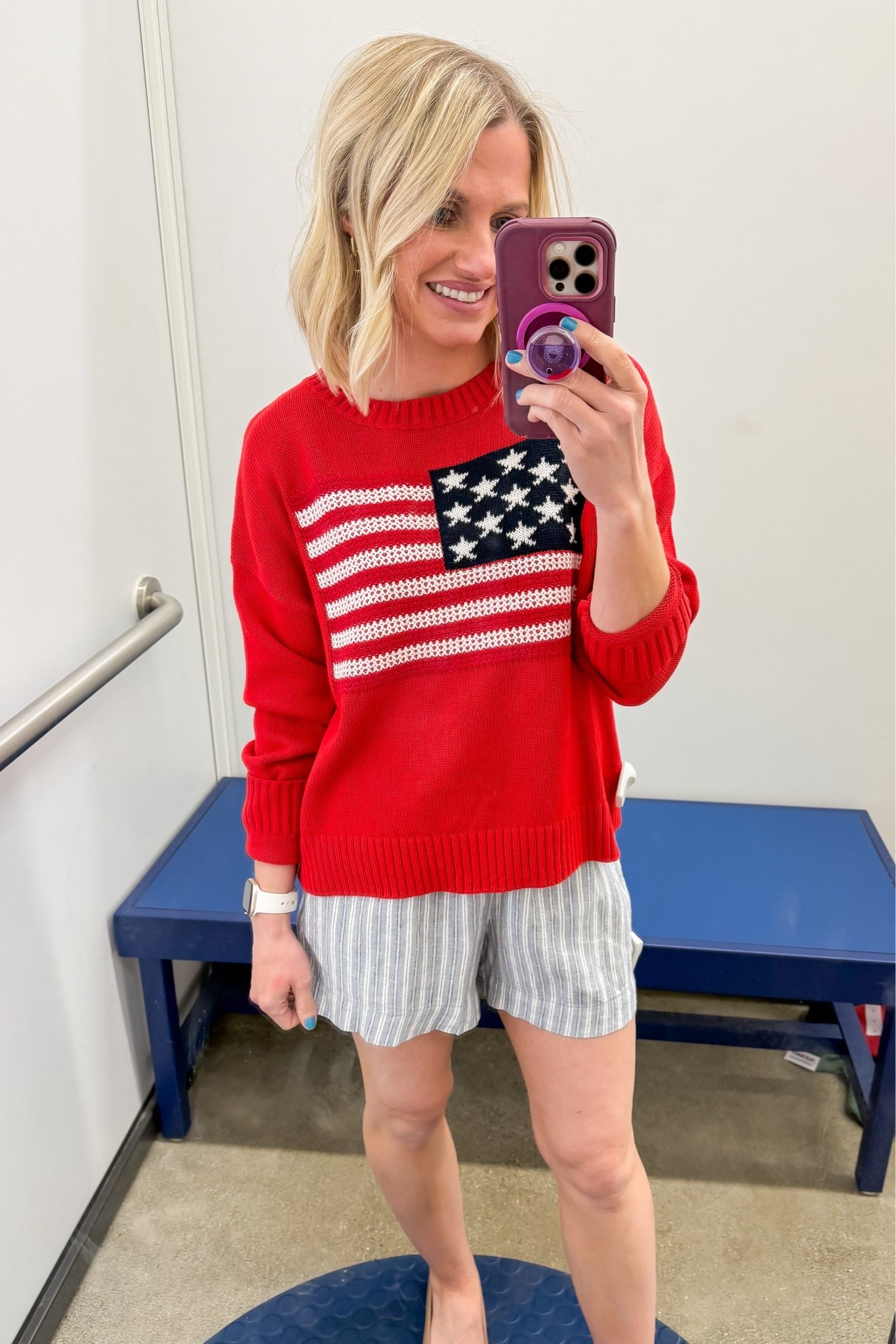 I’m all about the American flag 🇺🇸 sweaters! This one is on sale at Old Navy right now!

#LTKSaleAlert #LTKSeasonal #LTKOver40